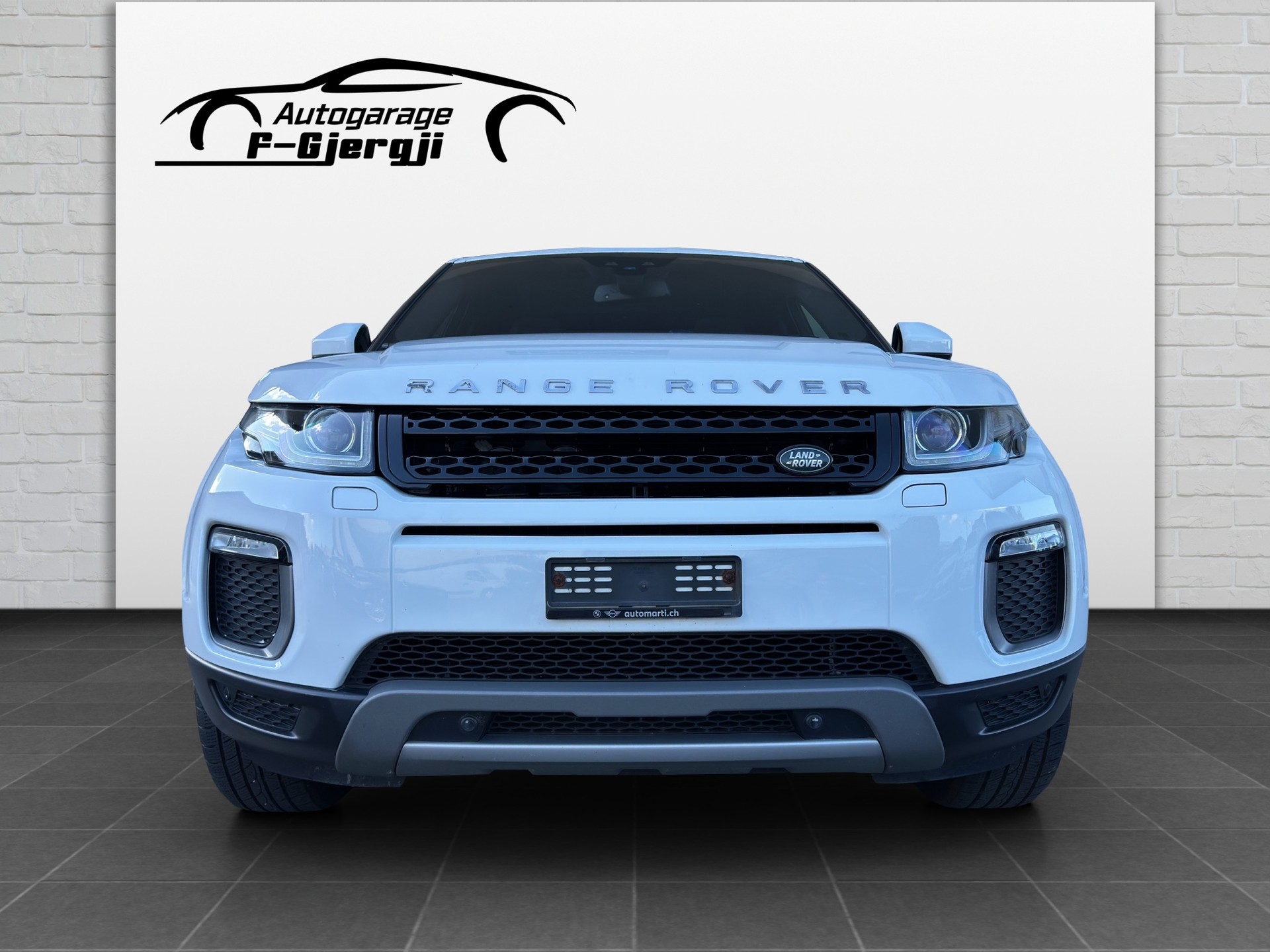 LAND ROVER Range Rover Evoque 2.0 TD4 HSE-image-2