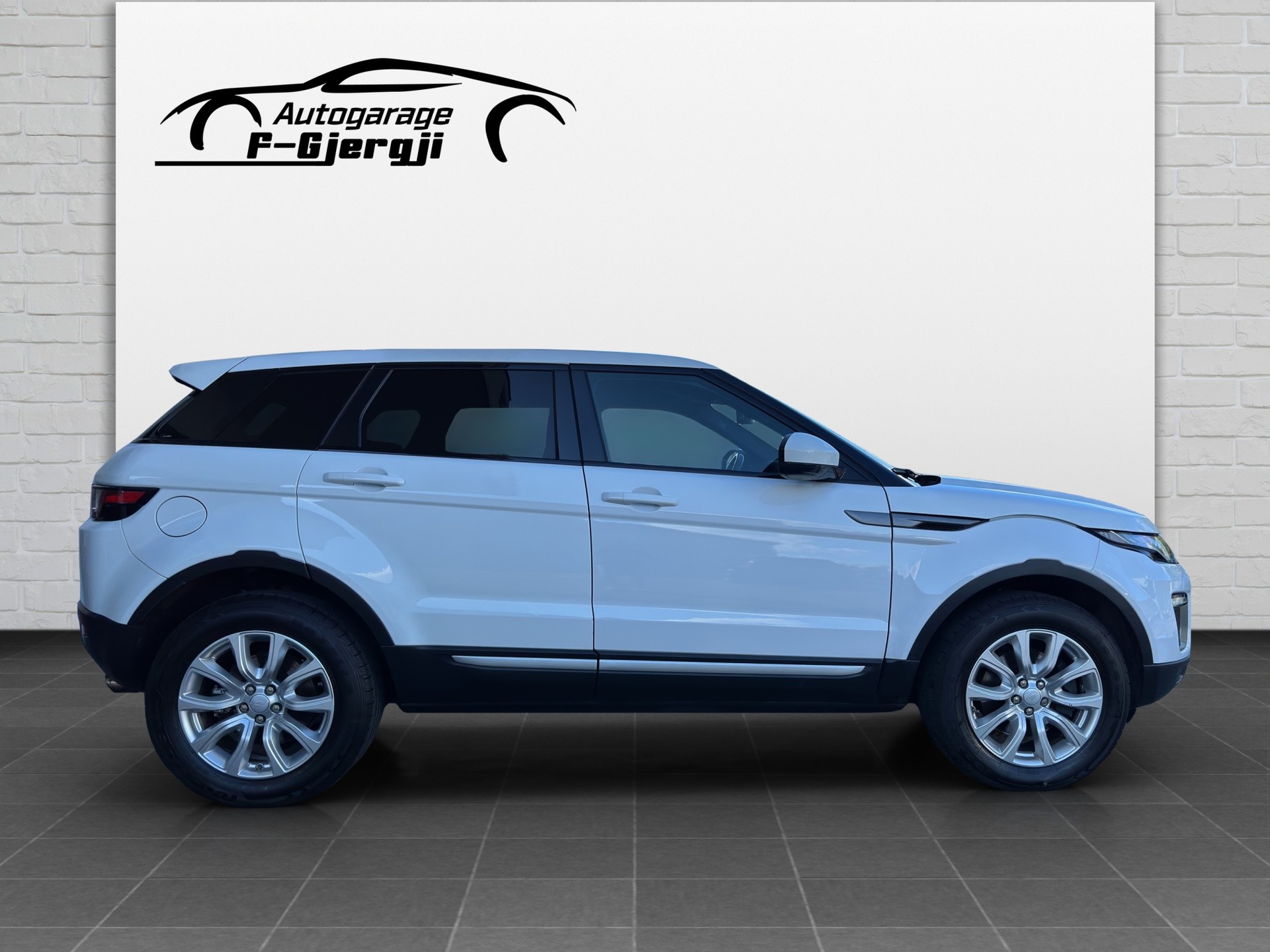 LAND ROVER Range Rover Evoque 2.0 TD4 HSE-image-6