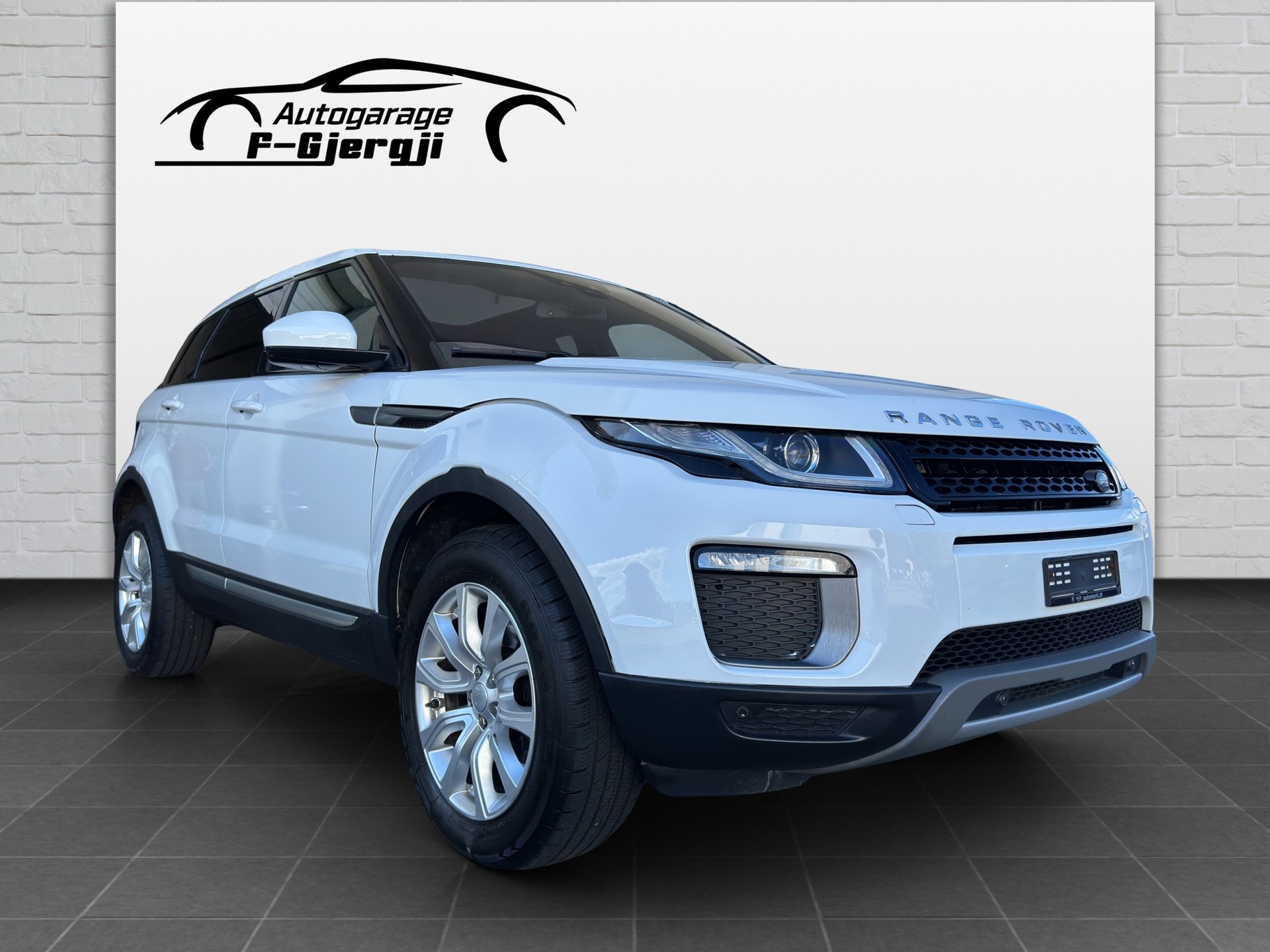 LAND ROVER Range Rover Evoque 2.0 TD4 HSE-image-1