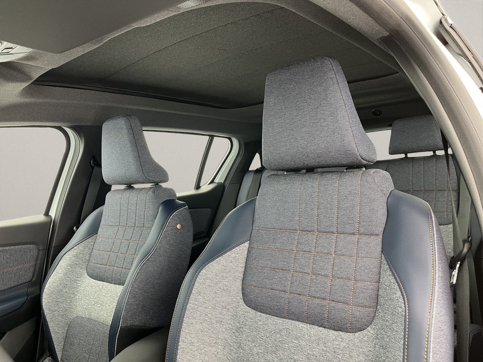 RENAULT R4 E-Tech Comfort Range plein sud techno-image-14