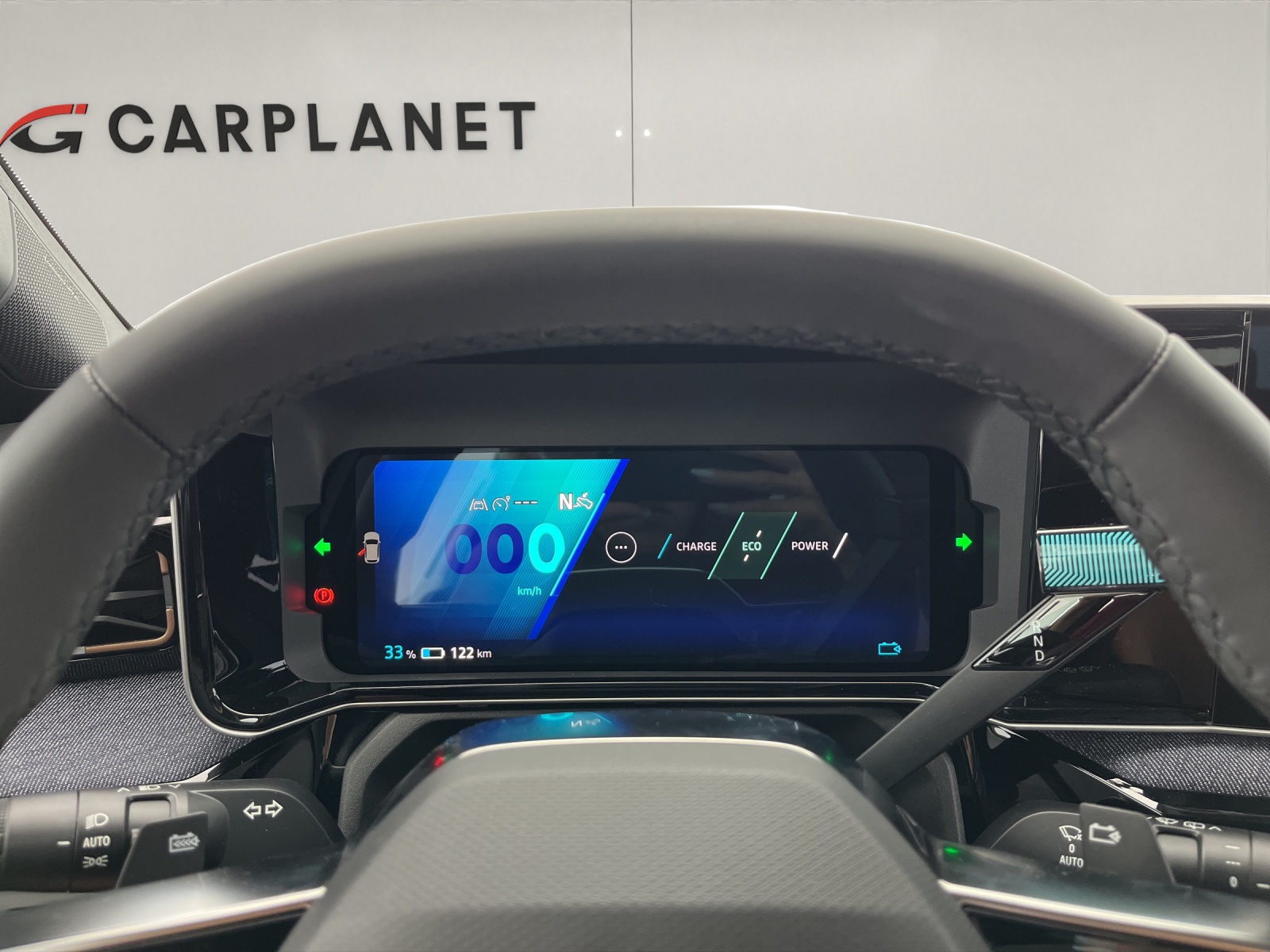 RENAULT R4 E-Tech Comfort Range plein sud techno-image-10