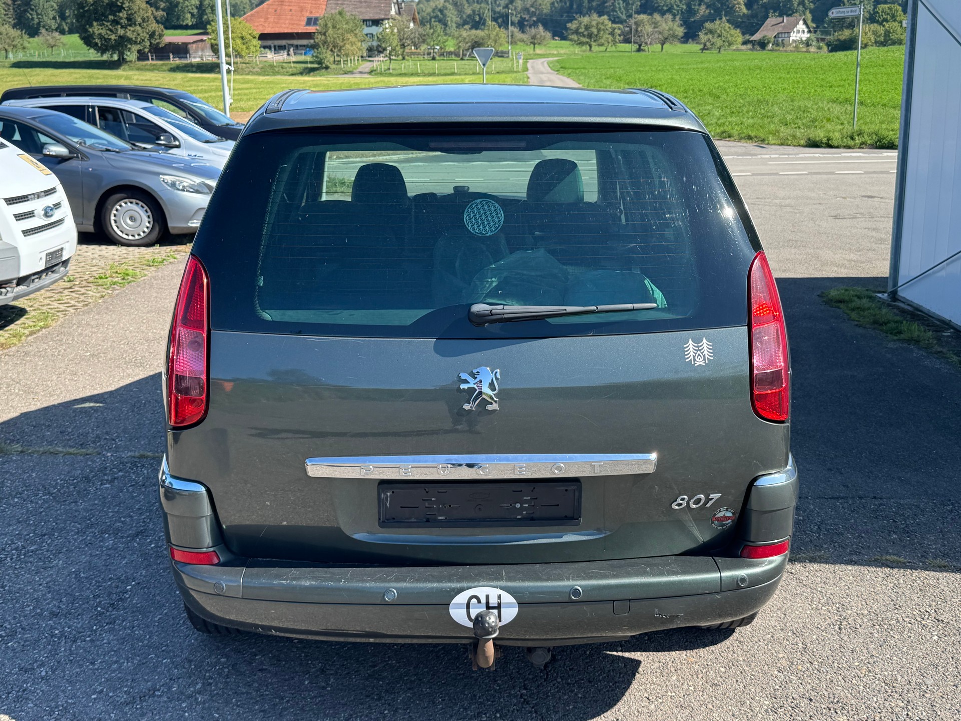 PEUGEOT 807 2.0 16V HDi Family+-image-3