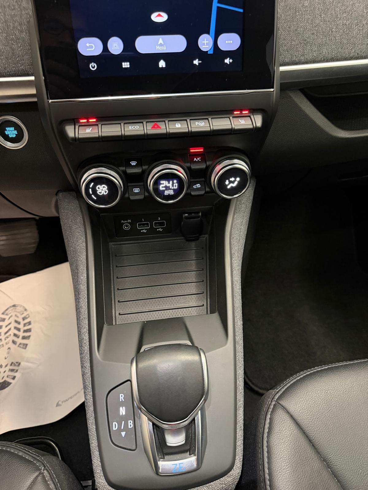 RENAULT Zoe R135 Intens-image-19