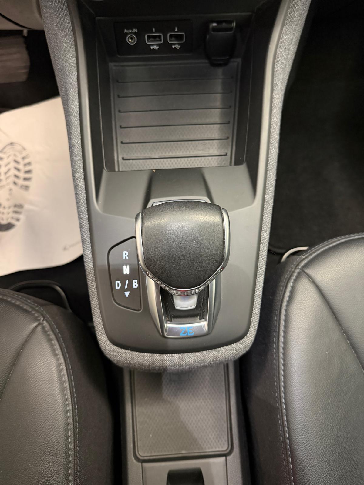 RENAULT Zoe R135 Intens-image-18