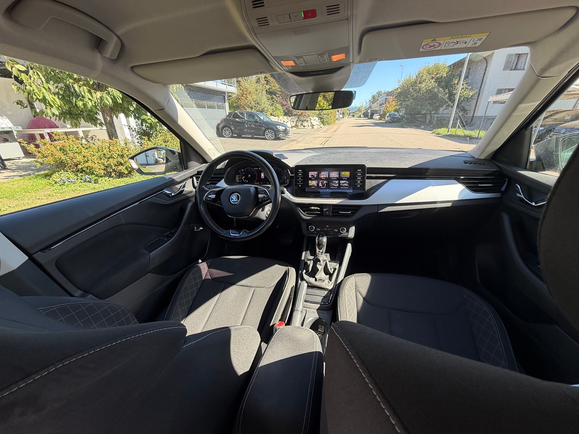SKODA Kamiq 1.0 TSI Ambition DSG-image-12