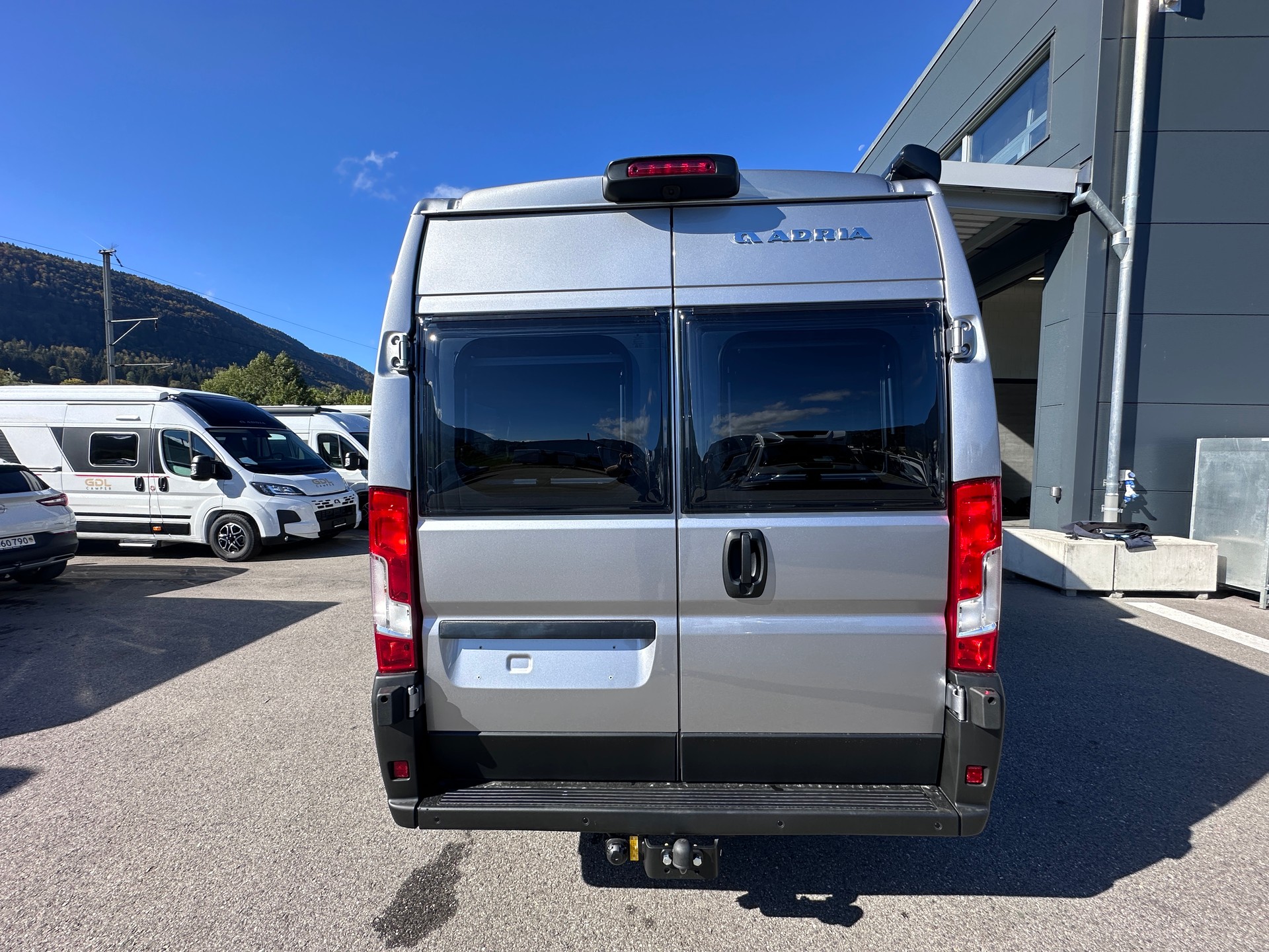 ADRIA Twin Select 640 SGX PTR Swiss Ed.-image-3