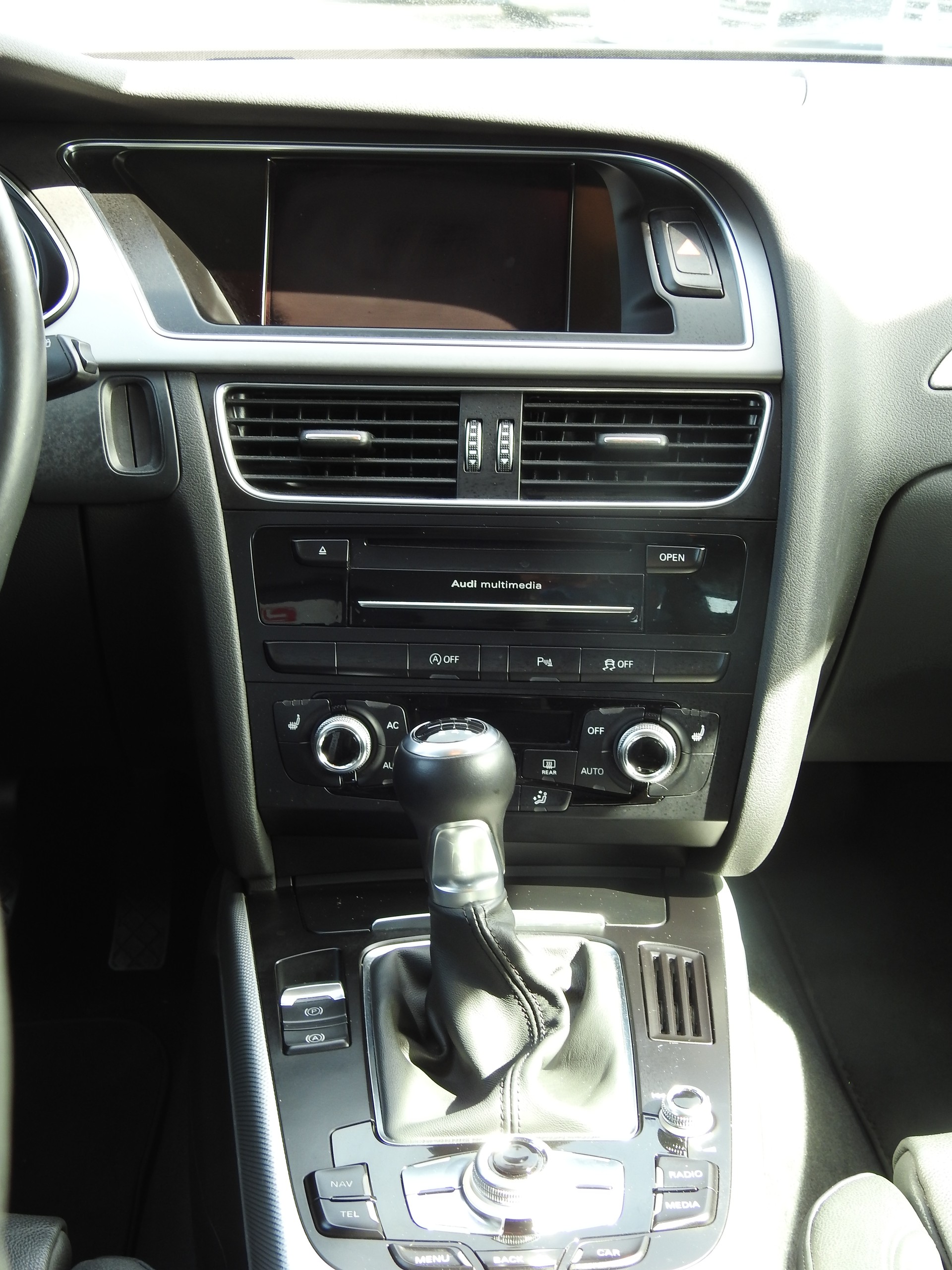 AUDI A4 allroad 2.0 TFSI quattro-image-20