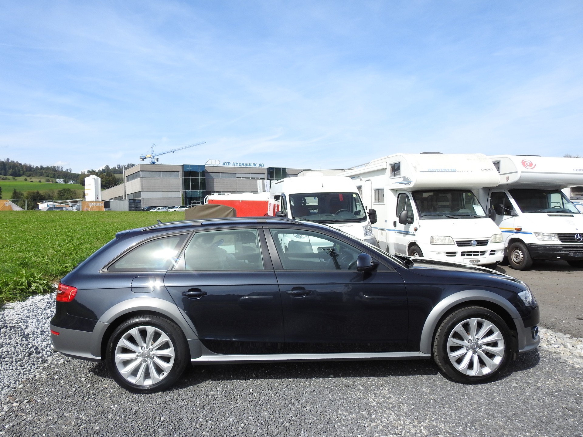 AUDI A4 allroad 2.0 TFSI quattro-image-6