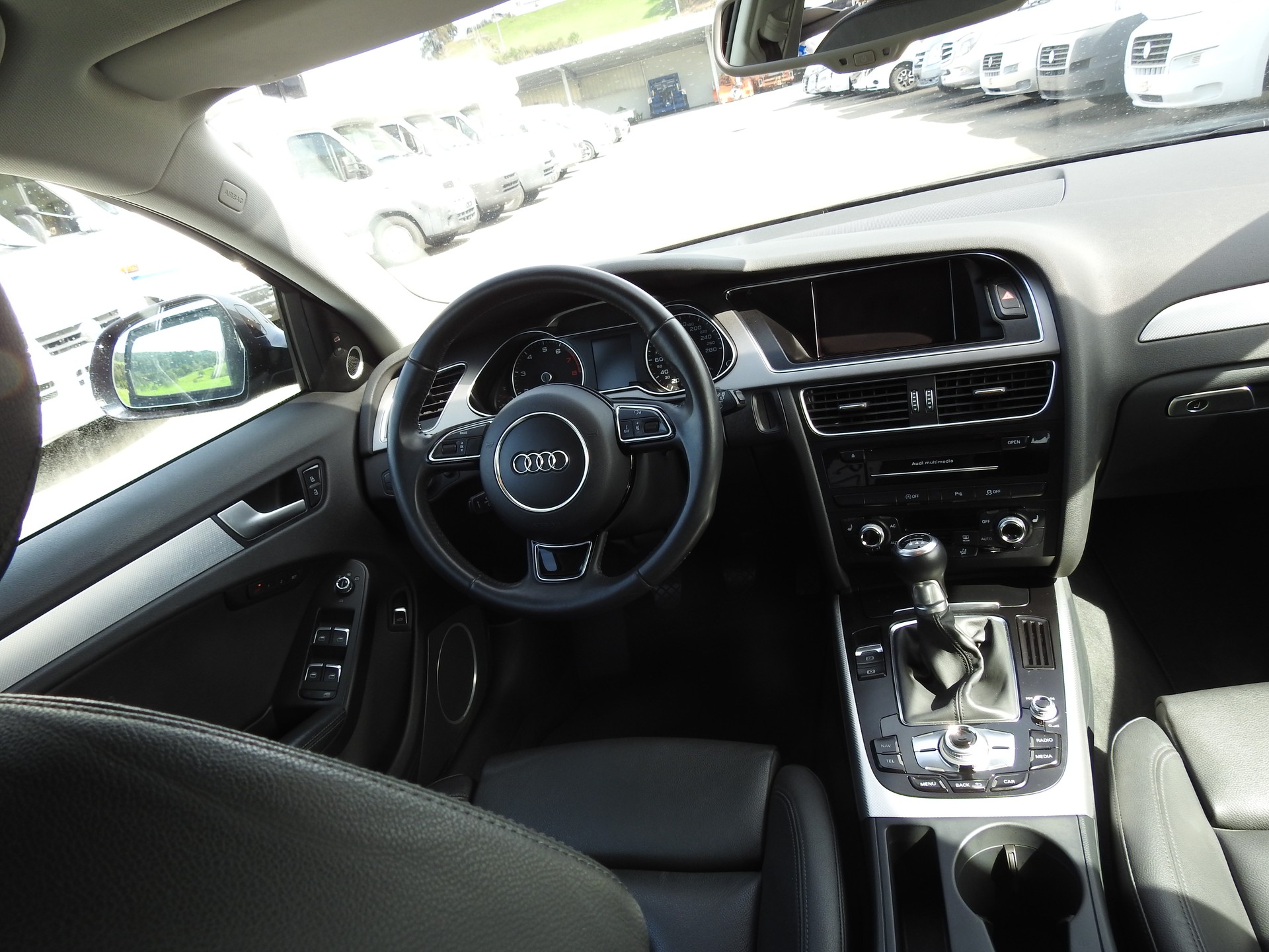 AUDI A4 allroad 2.0 TFSI quattro-image-21