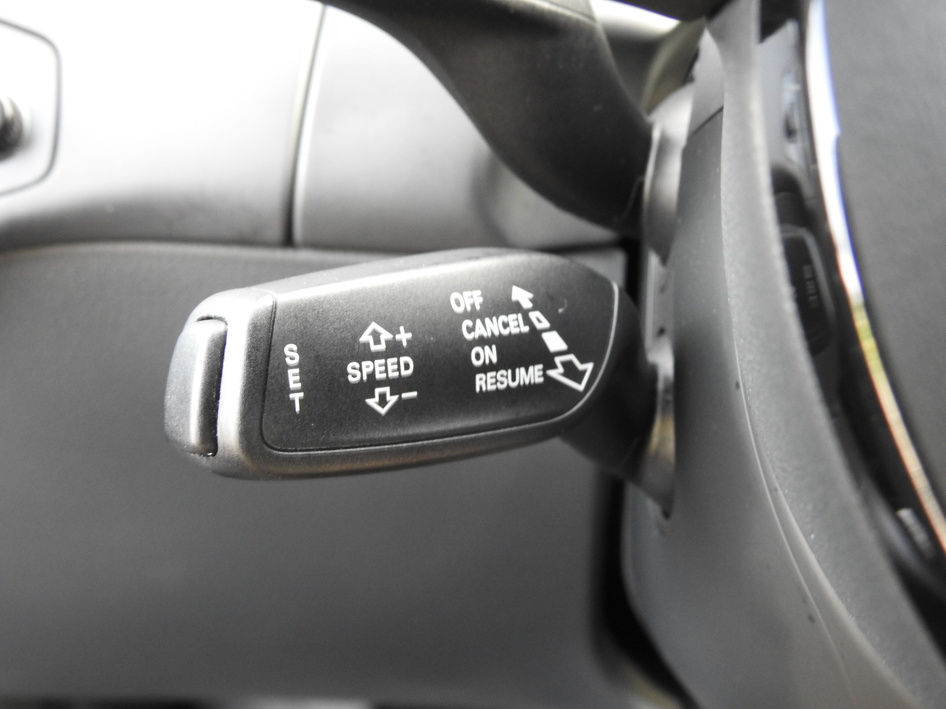 AUDI A4 allroad 2.0 TFSI quattro-image-28