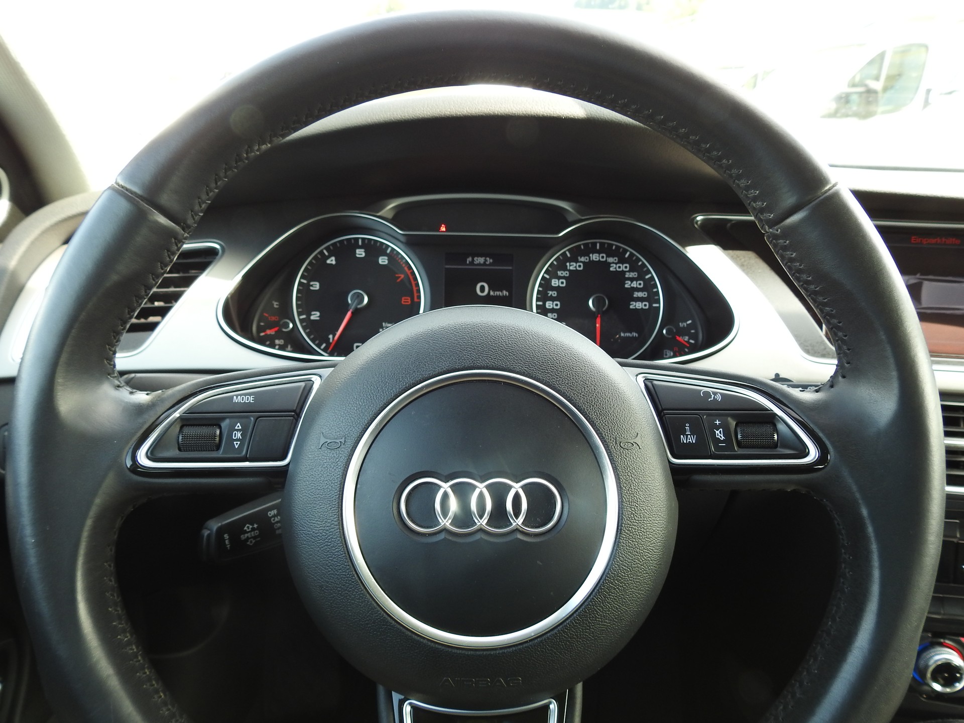 AUDI A4 allroad 2.0 TFSI quattro-image-30