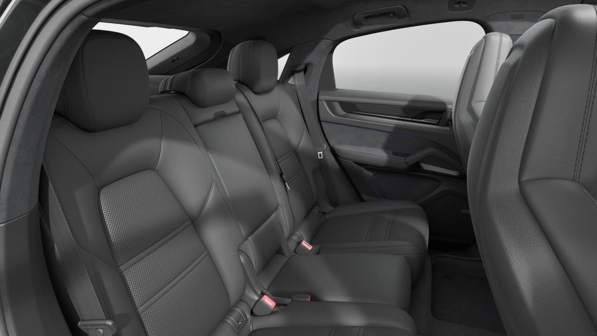 PORSCHE Cayenne GTS Coupé-image-12