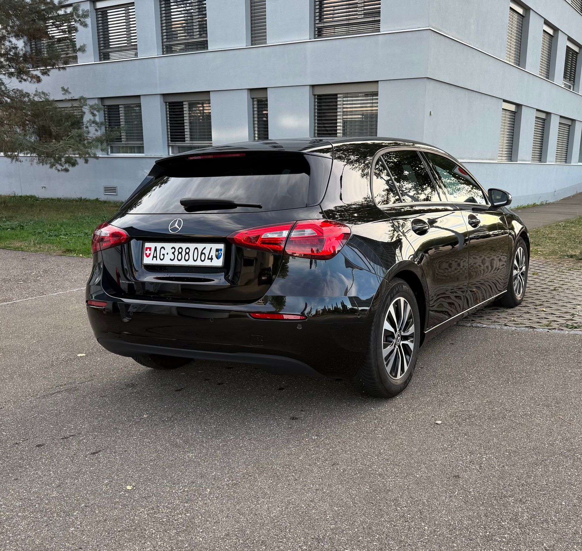MERCEDES-BENZ A 160-image-2