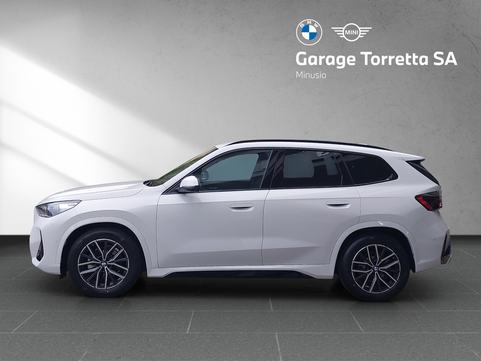 BMW X1 xDrive 20d 48V M Sport-image-1