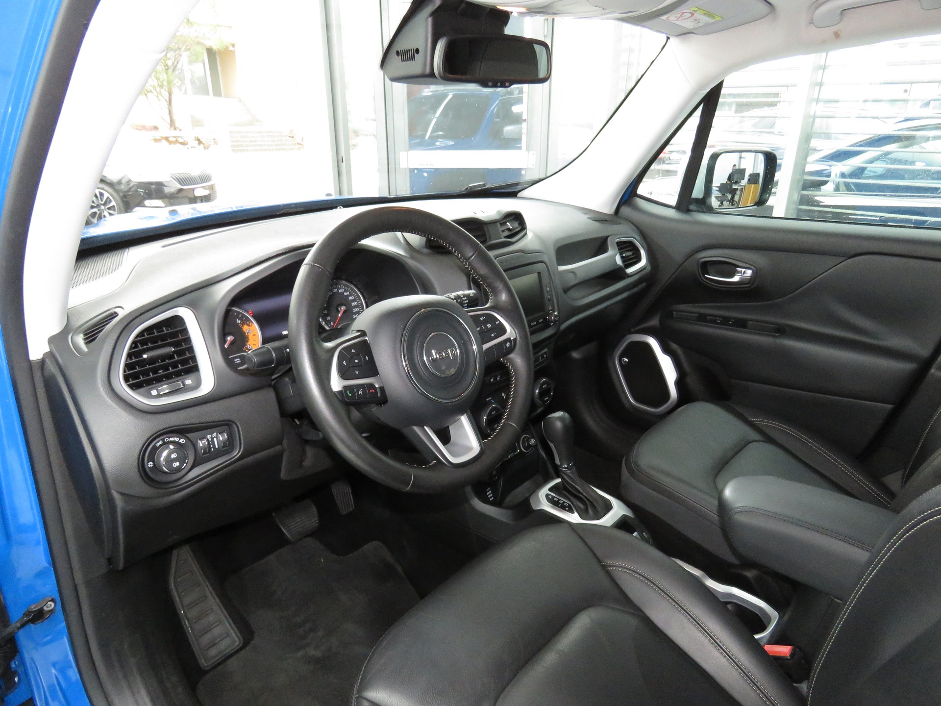 JEEP Renegade 2.0 CRD Limited AWD + Low Range 9ATX (Automat)-image-6