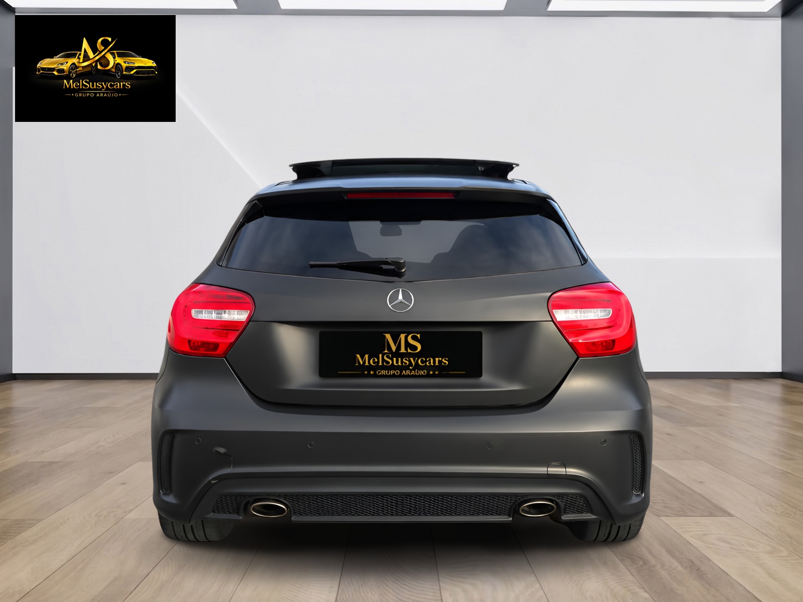 MERCEDES-BENZ A 220 CDI AMG Line 7G-DCT-image-4