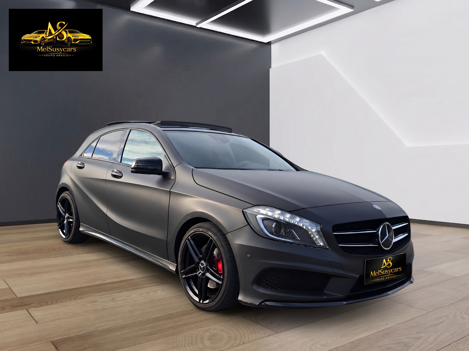 MERCEDES-BENZ A 220 CDI AMG Line 7G-DCT-image-1