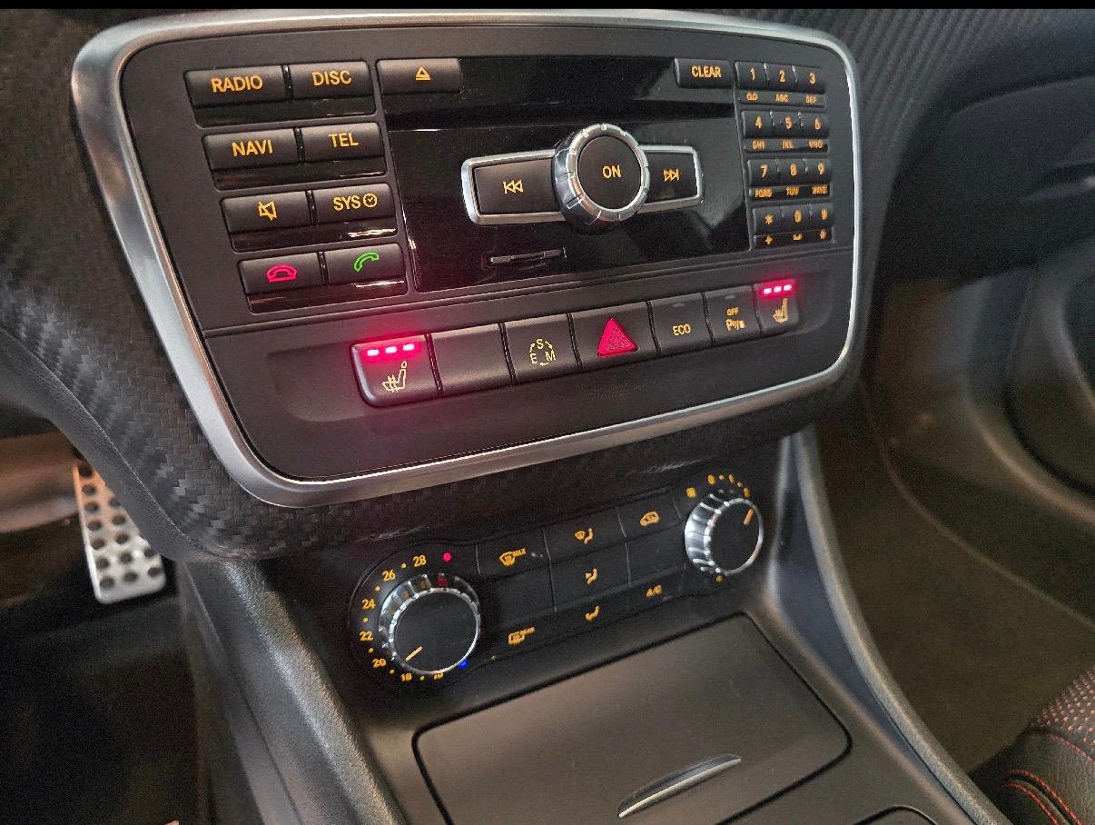 MERCEDES-BENZ A 220 CDI AMG Line 7G-DCT-image-9