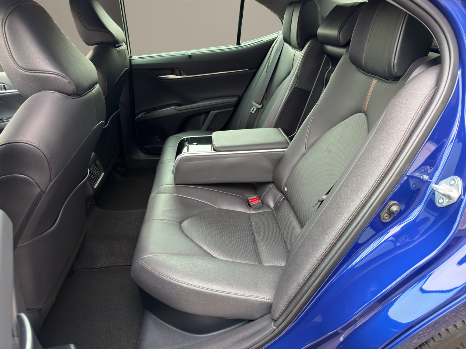 TOYOTA Camry 2.5 HSD Premium-image-10