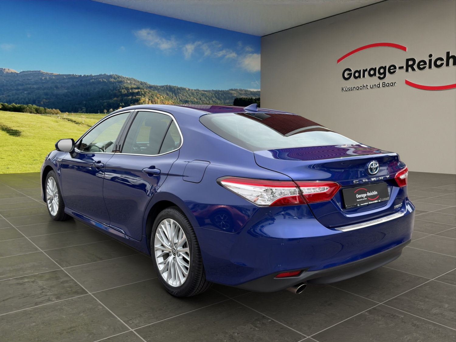 TOYOTA Camry 2.5 HSD Premium-image-2