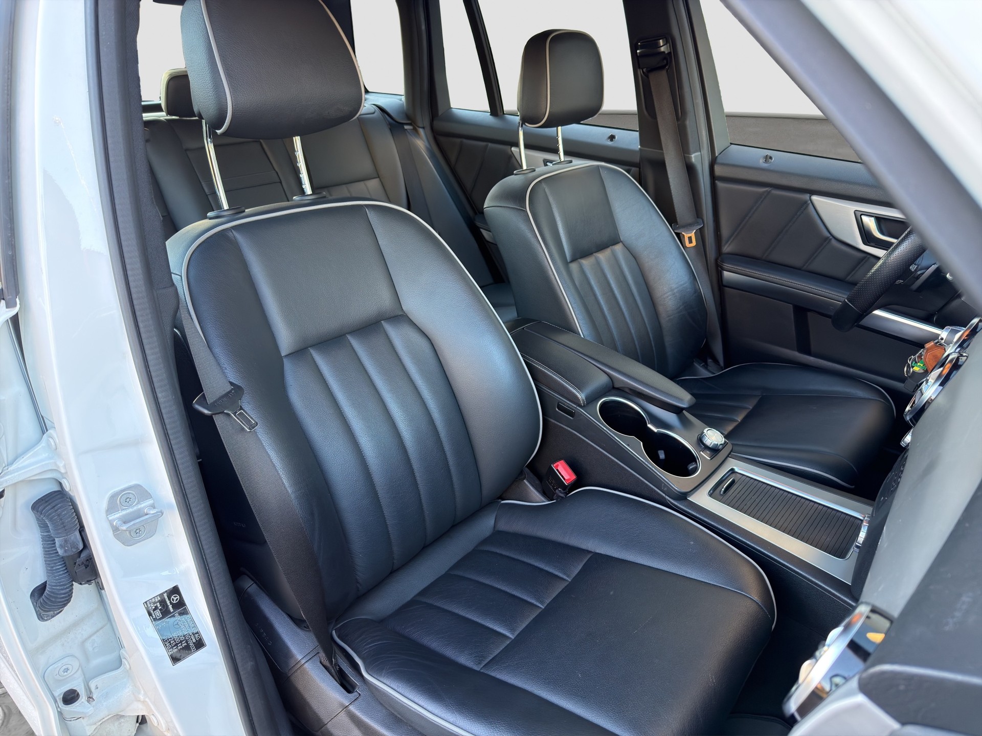 MERCEDES-BENZ GLK 250 BlueTEC 4Matic 7G-Tronic-image-11