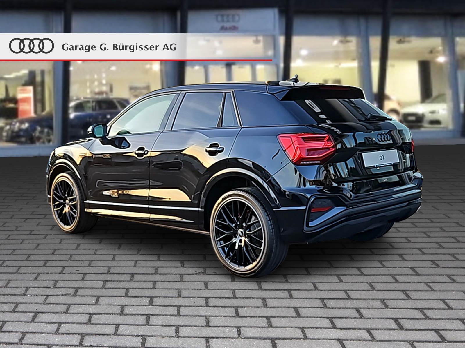 AUDI Q2 35 TFSI S line S-tronic "S Line Competition" Mythosschwarz Metallic-image-3