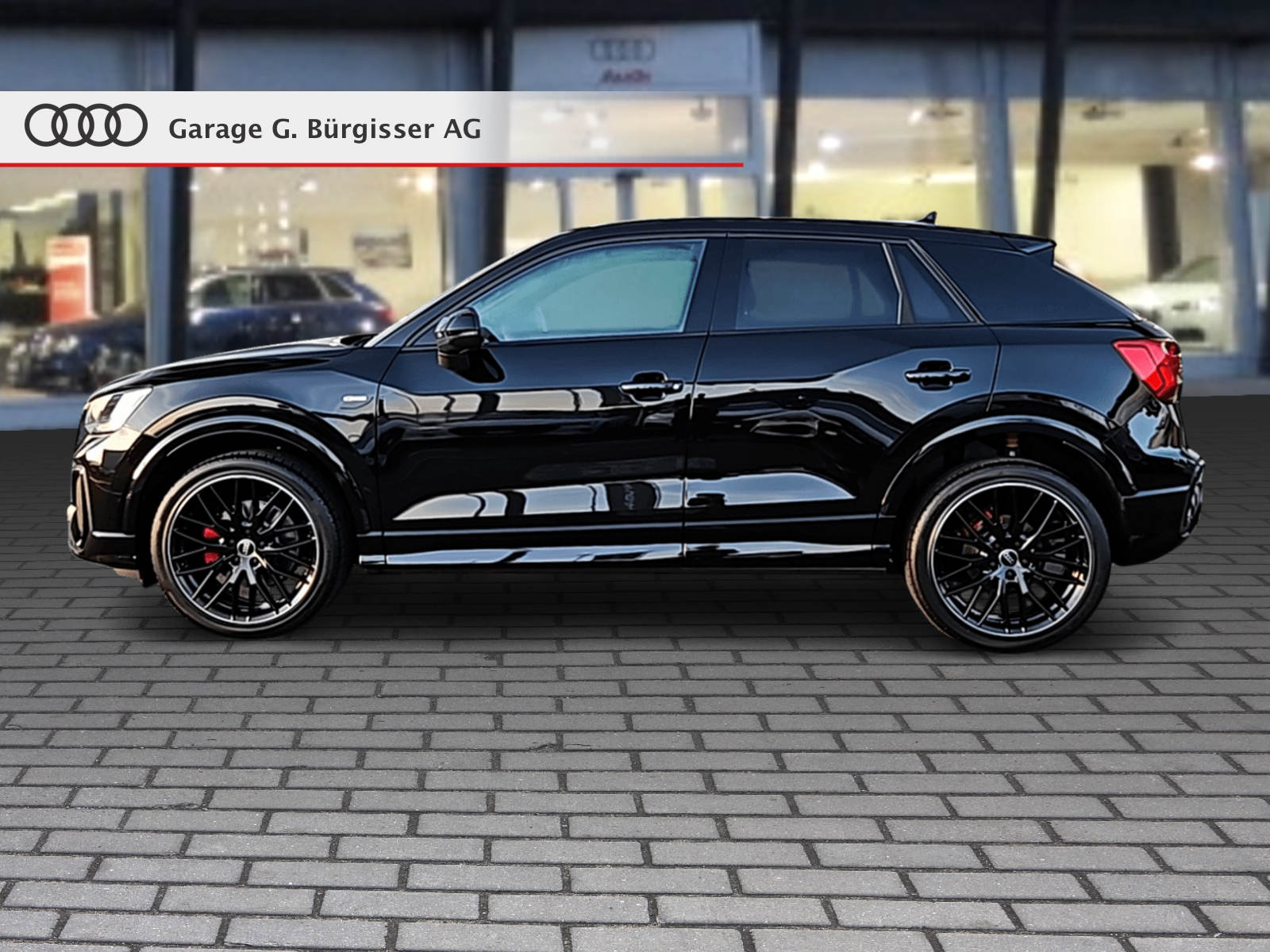 AUDI Q2 35 TFSI S line S-tronic "S Line Competition" Mythosschwarz Metallic-image-2
