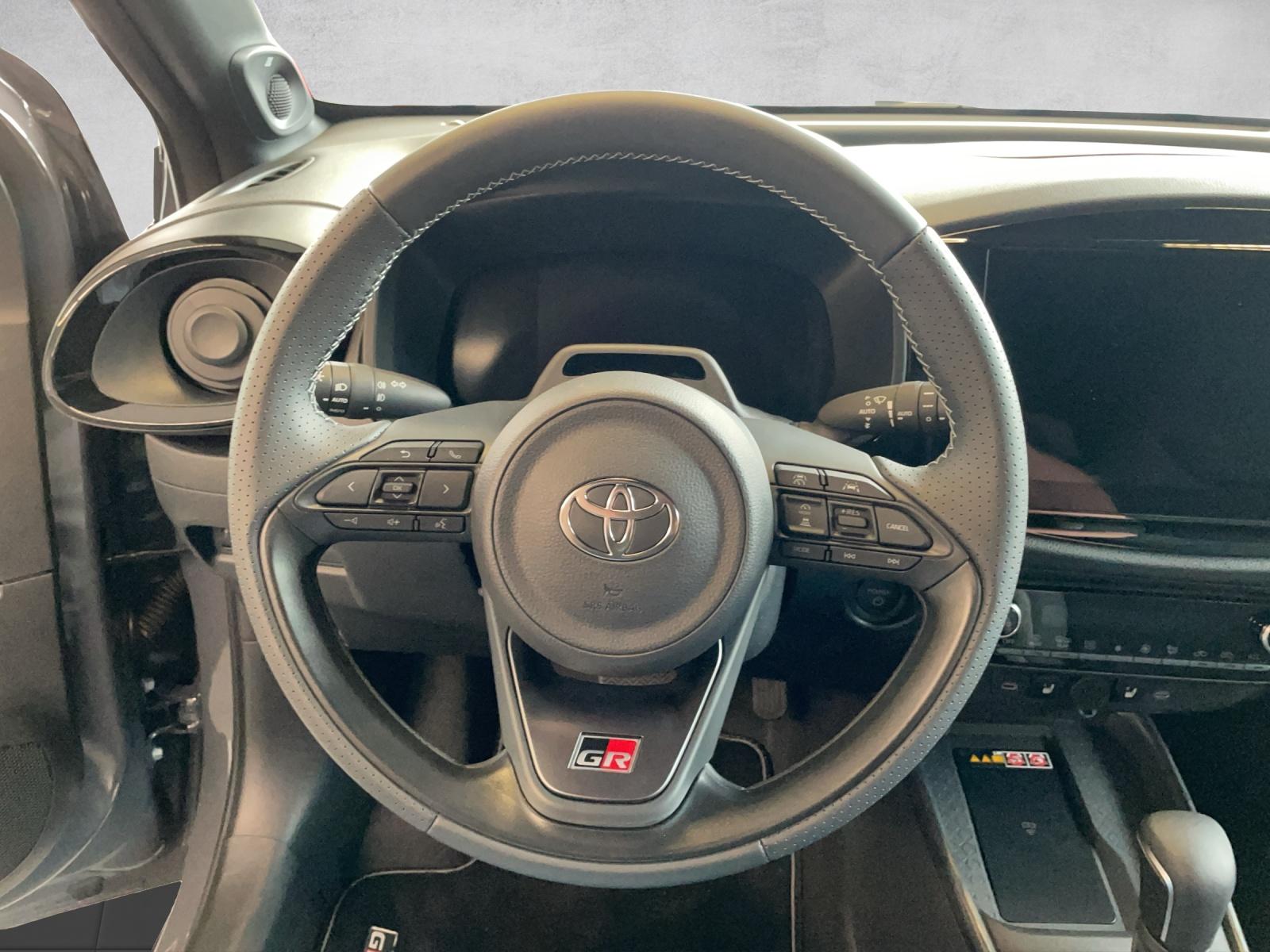 TOYOTA Aygo X 1.5 VVT-i HSD GR Sport-image-8