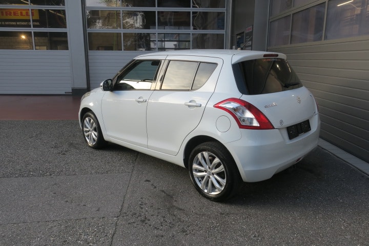 SUZUKI Swift 1.2i 16V GL 4x4-image-4