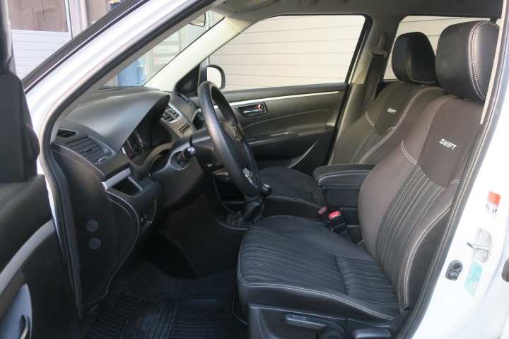 SUZUKI Swift 1.2i 16V GL 4x4-image-7