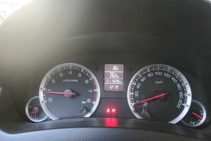 SUZUKI Swift 1.2i 16V GL 4x4-image-10