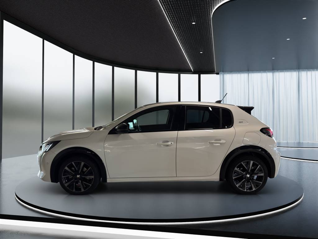 PEUGEOT 208 1.2 PureTech GT Pack EAT8-image-2