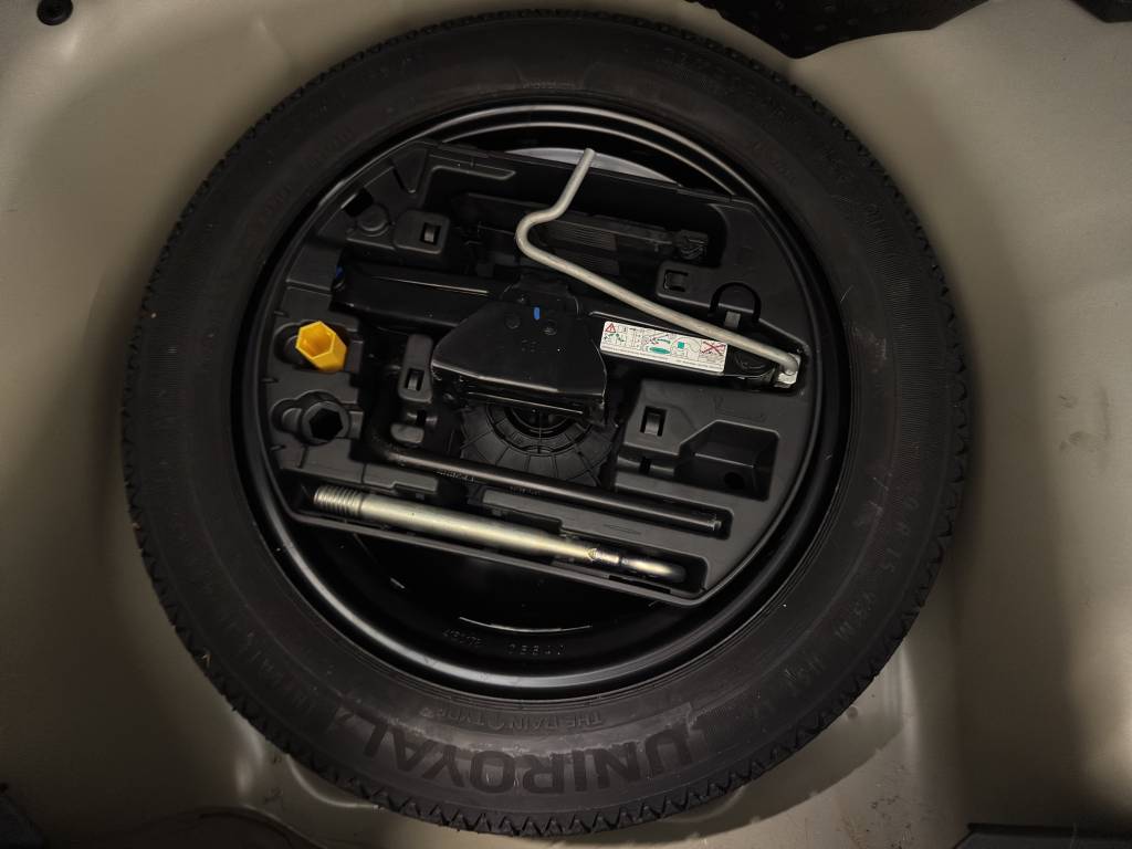 PEUGEOT 208 1.2 PureTech GT Pack EAT8-image-15