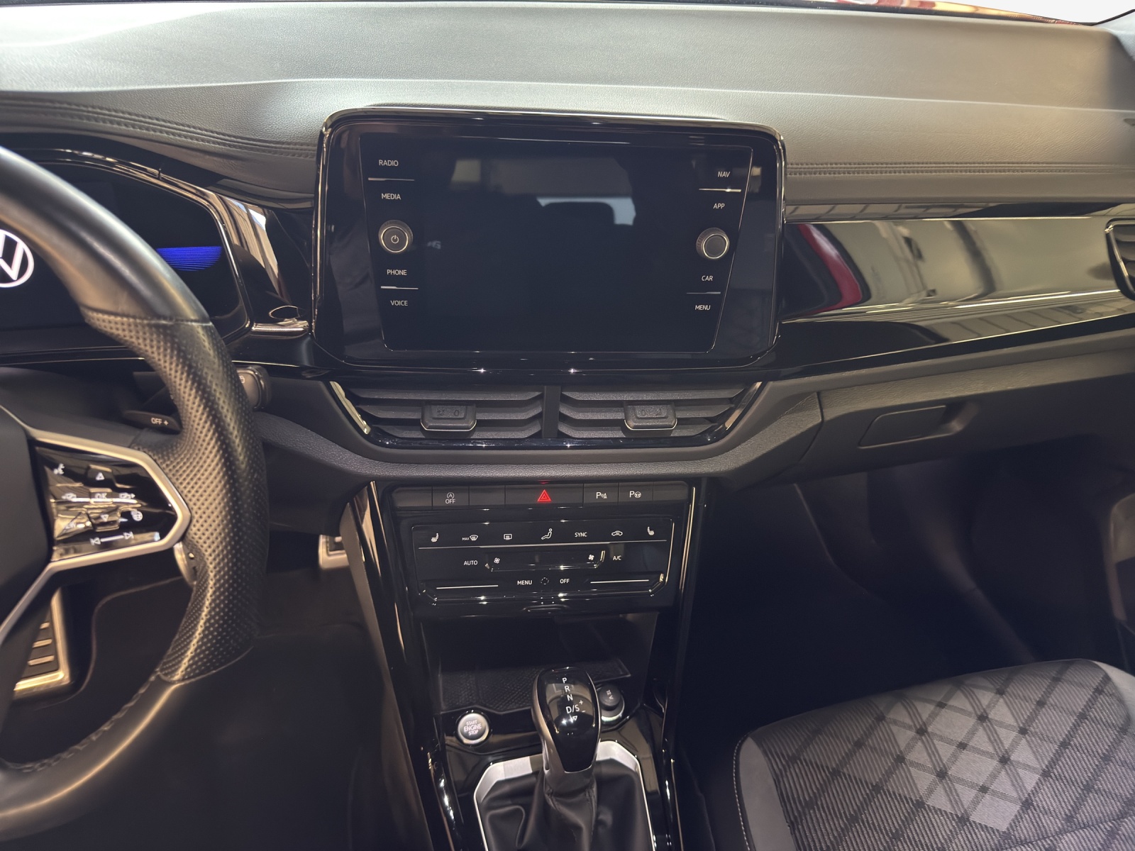 VW T-Roc 1.5 TSI EVO R-Line DSG-image-10