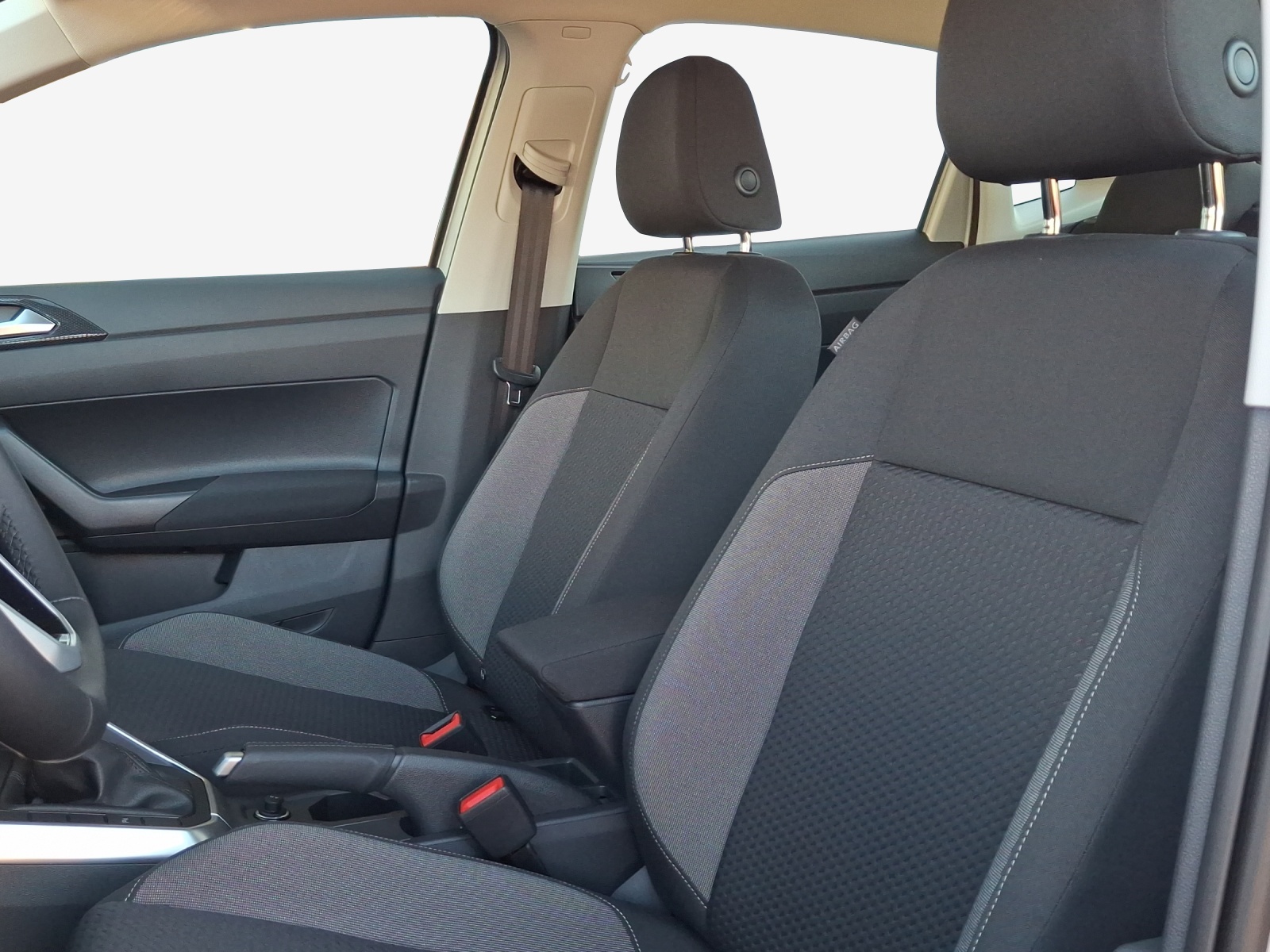 VW Polo 1.0 TSI Life DSG-image-7