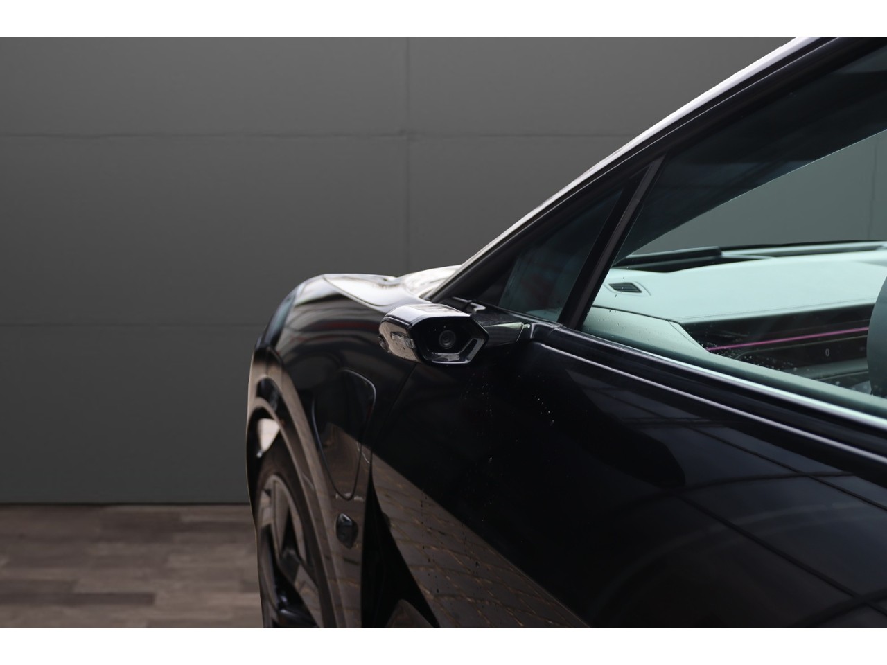 LOTUS Eletre 112kWh R-image-14
