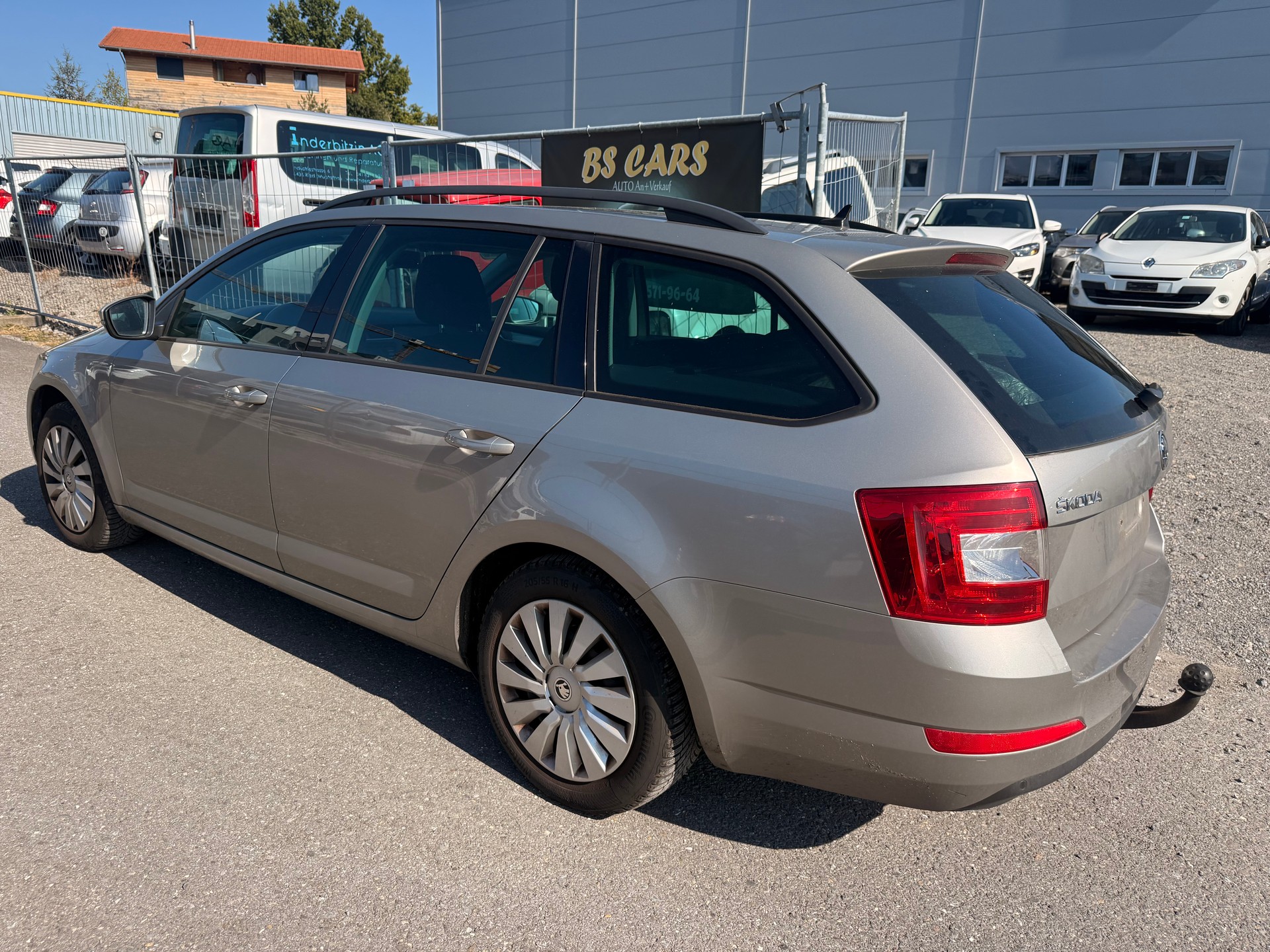 SKODA Octavia Combi 2.0 TDI Ambition 4x4 DSG-image-1