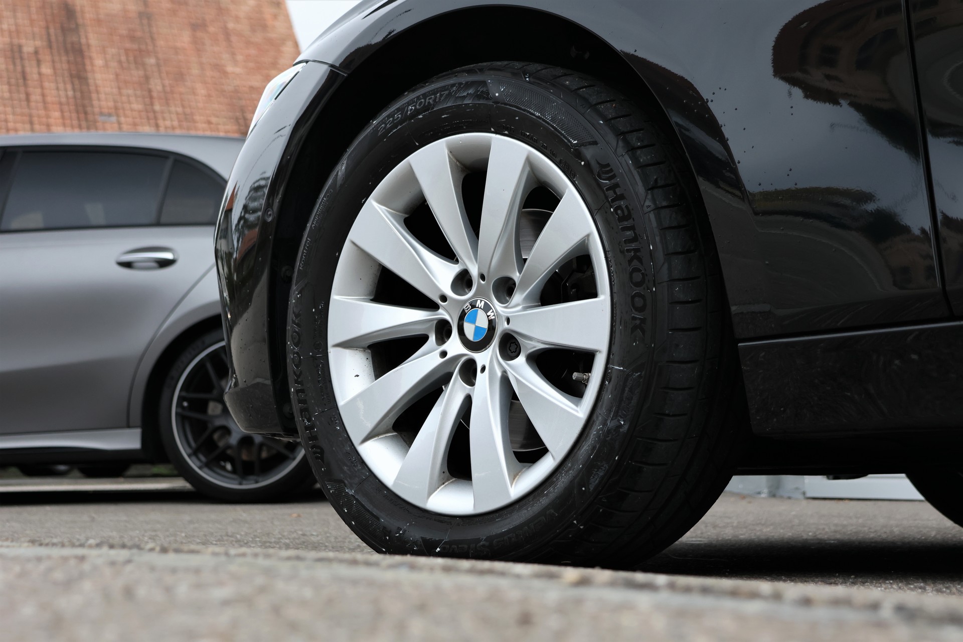 BMW 320d xDrive Touring Steptronic (CH)-image-8
