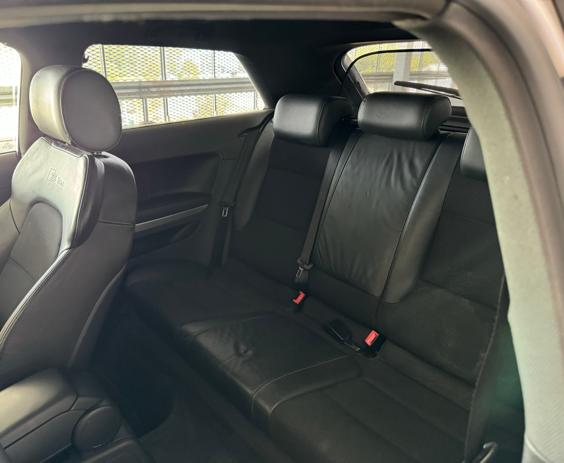 AUDI A3 1.8 TFSI Attraction S-tronic-image-13