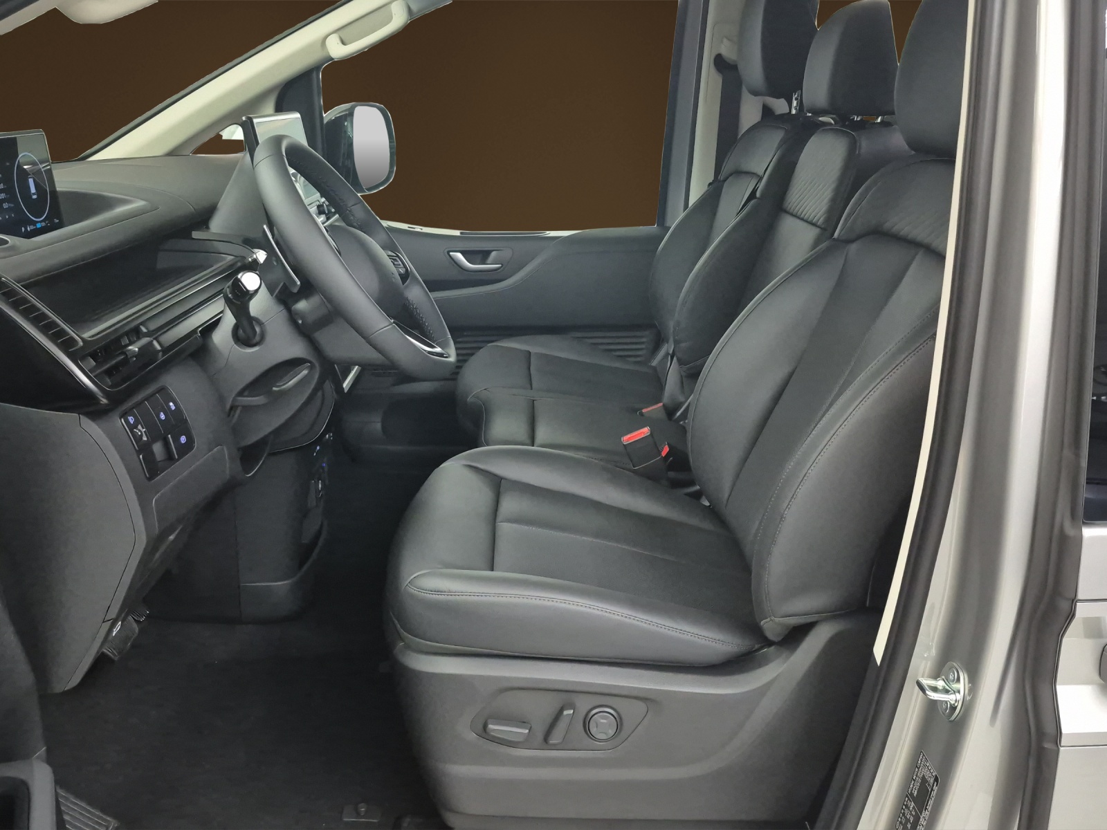 HYUNDAI Staria Wagon 84 kWh Vertex-image-5