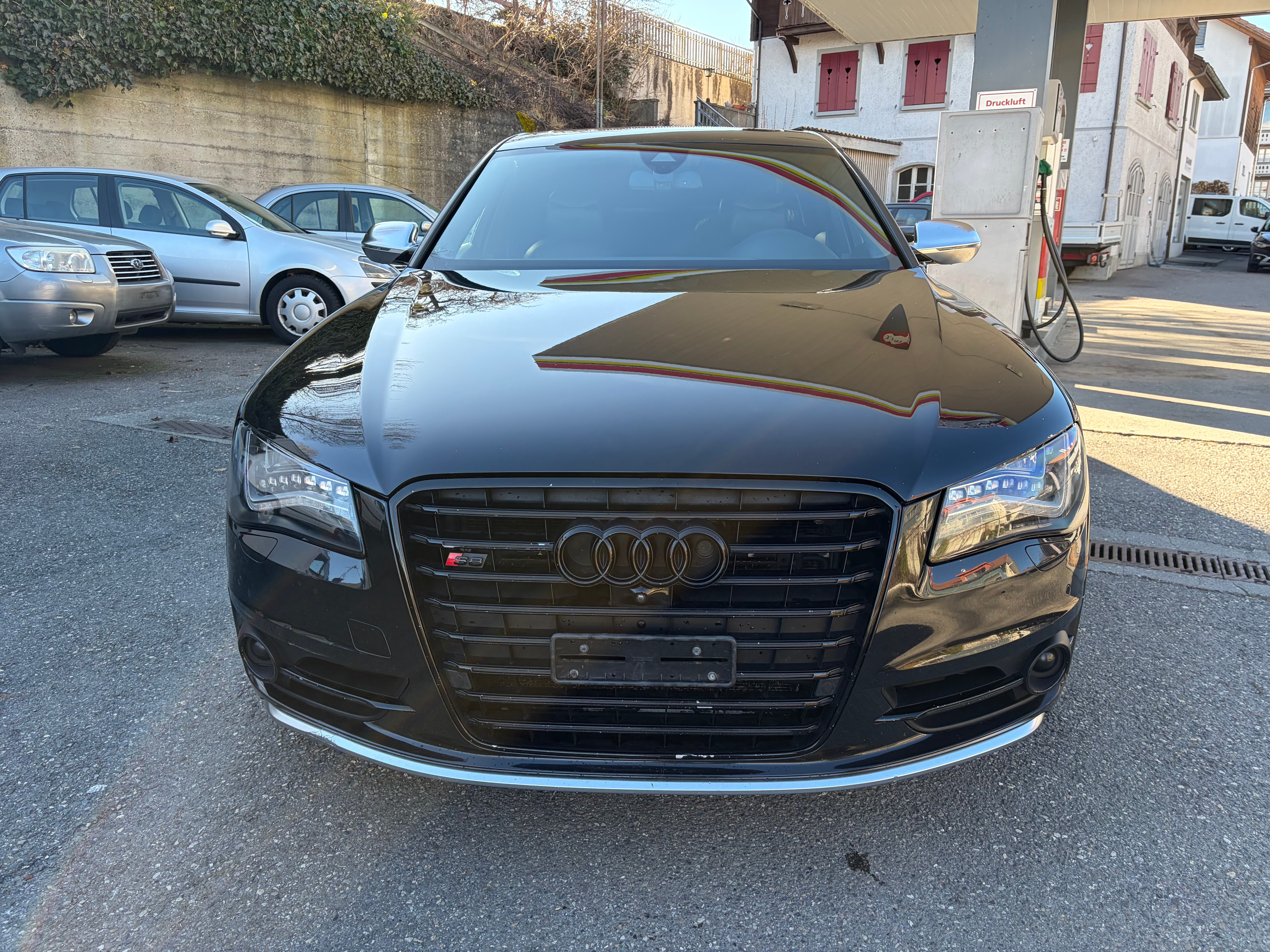 Car photo