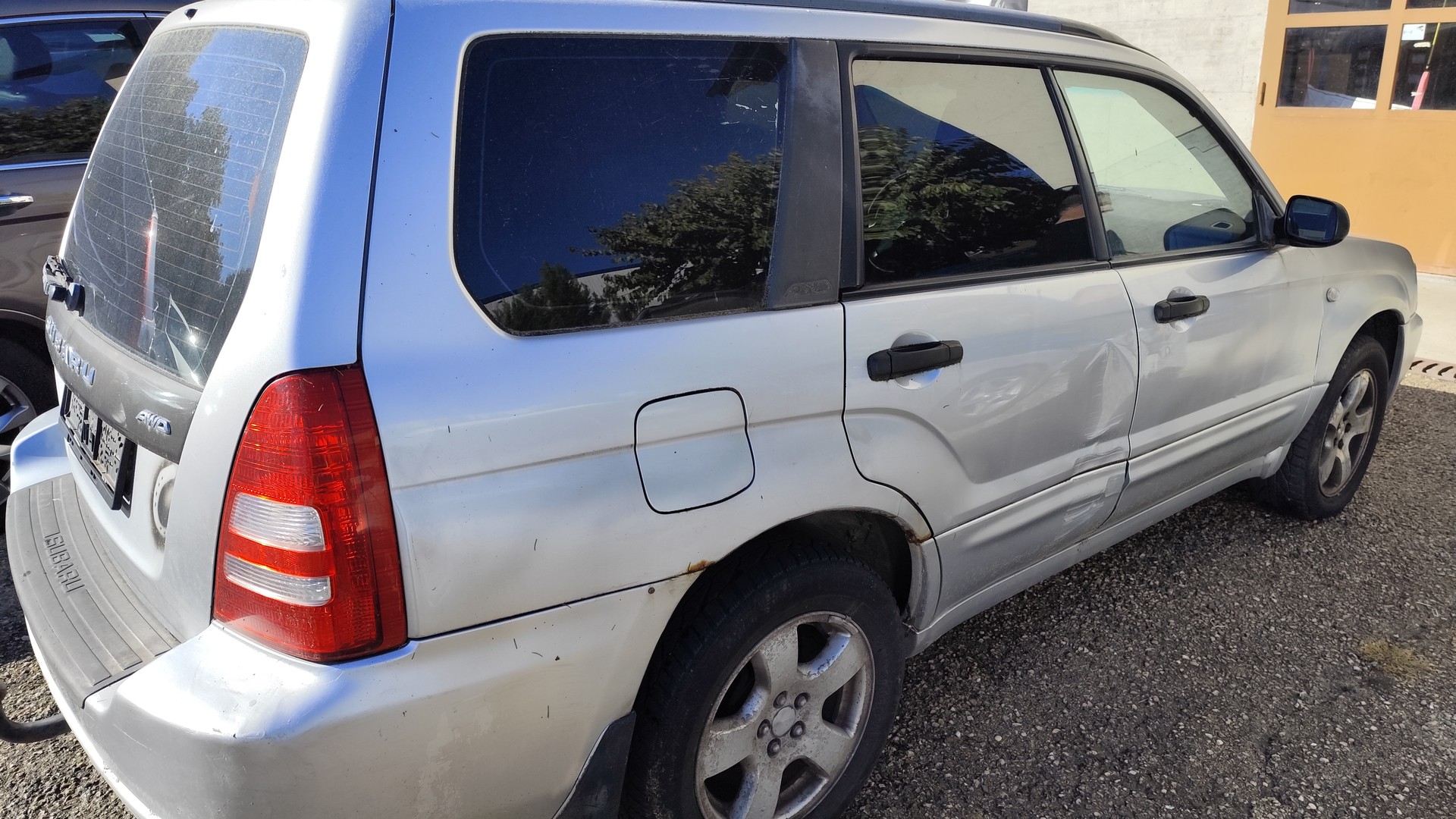 SUBARU Forester 2.0XT-image-5