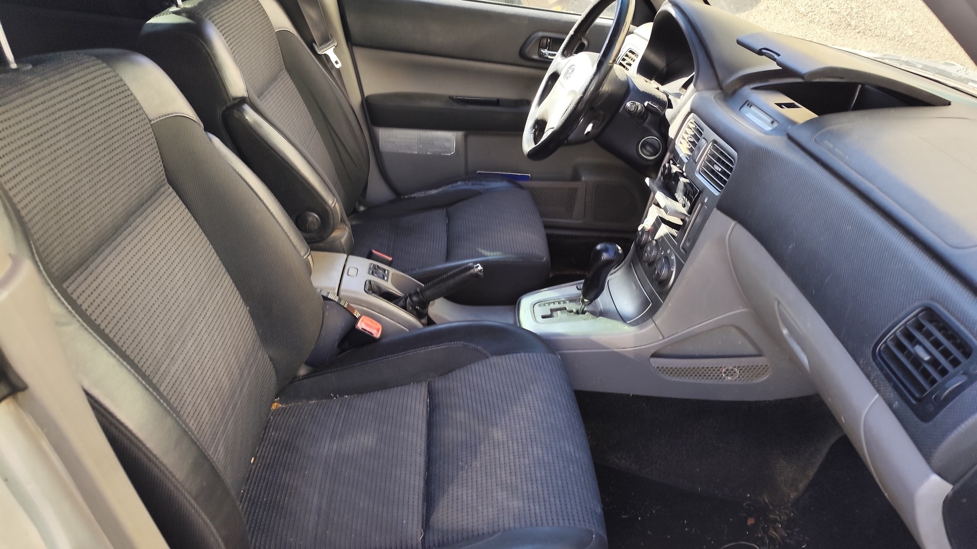 SUBARU Forester 2.0XT-image-7