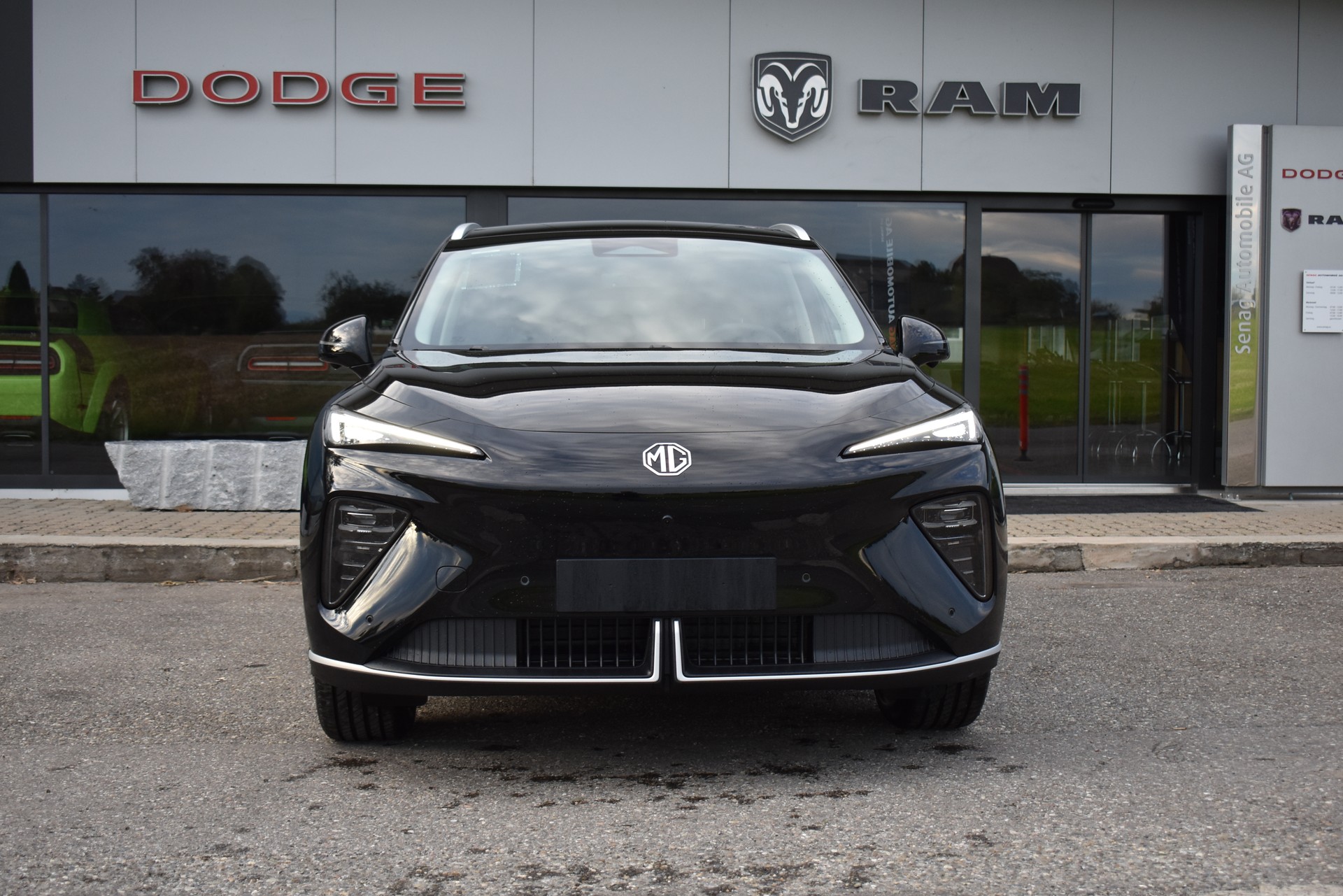 MG S6 EV 77kWh Luxury AWD