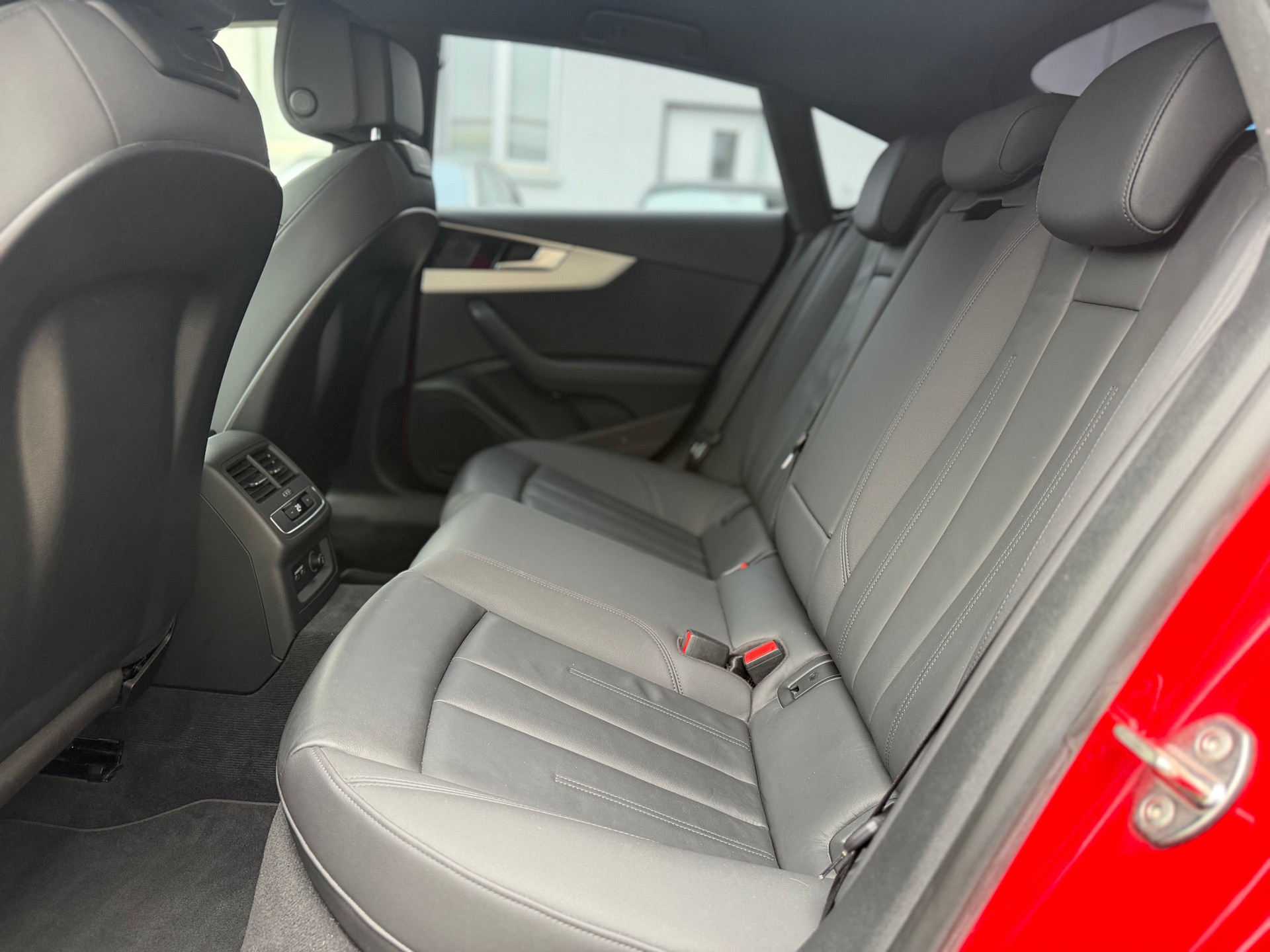 AUDI A5 Sportback 50 TDI advanced quattro tiptronic-image-10