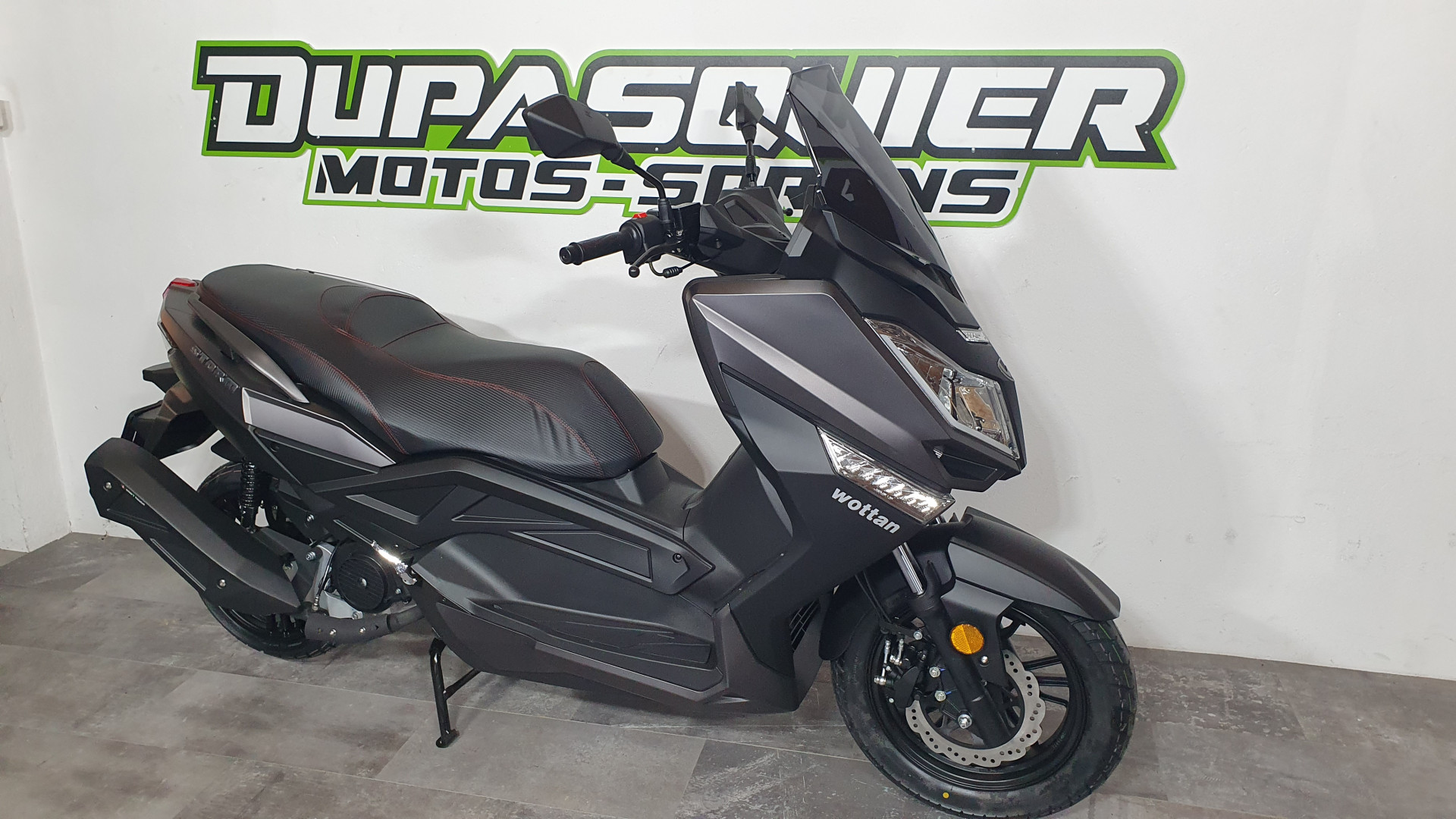WOTTAN Storm 125-showroom-element-1