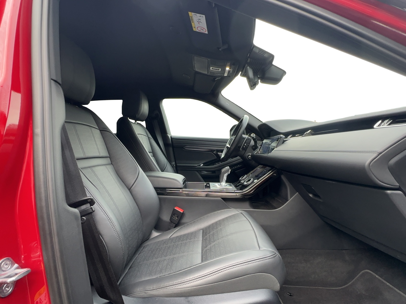 LAND ROVER Evoque R-Dynamic HSE-image-16
