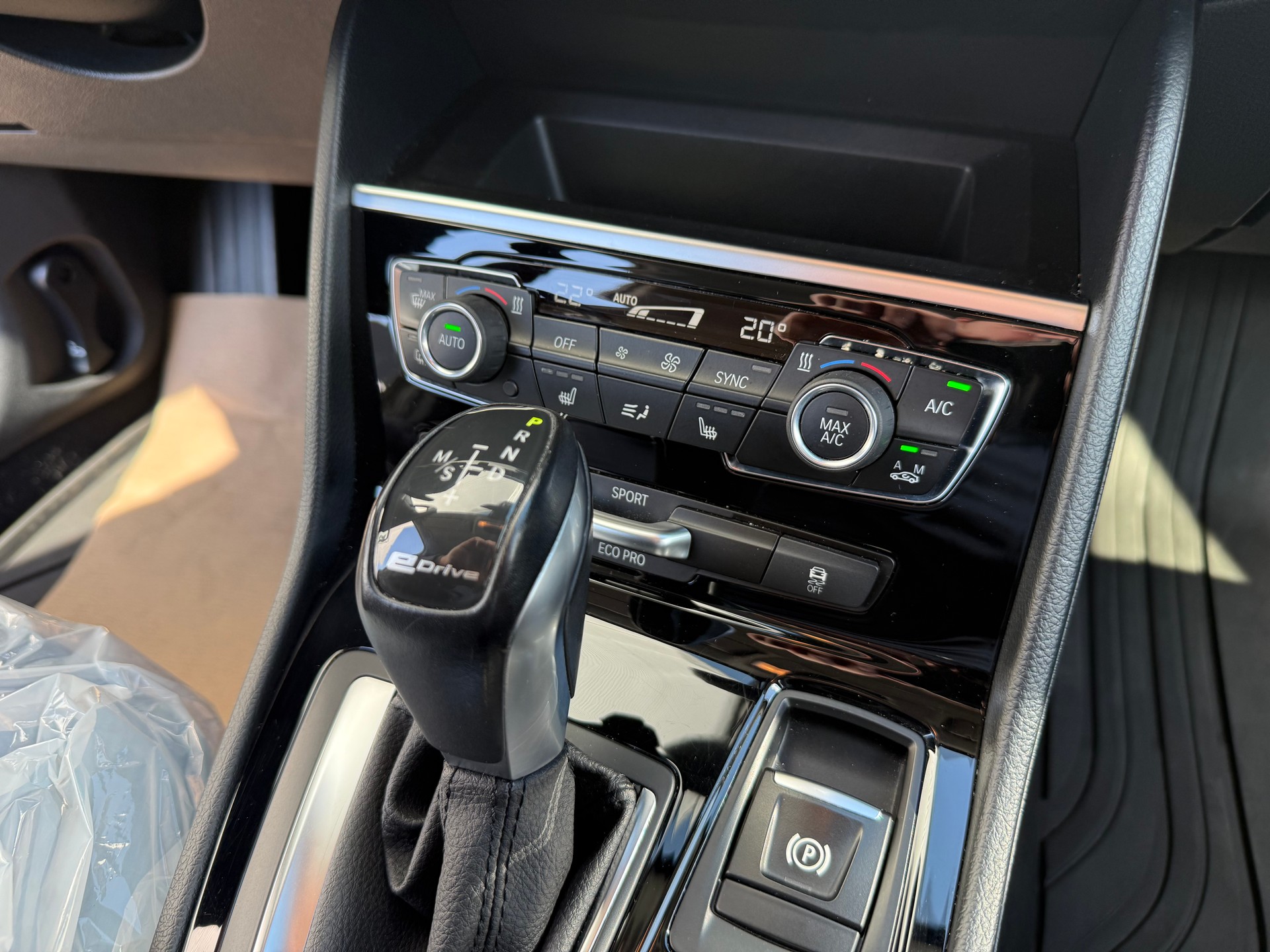 BMW 225xe iPerformance Active Tourer Steptronic-image-3