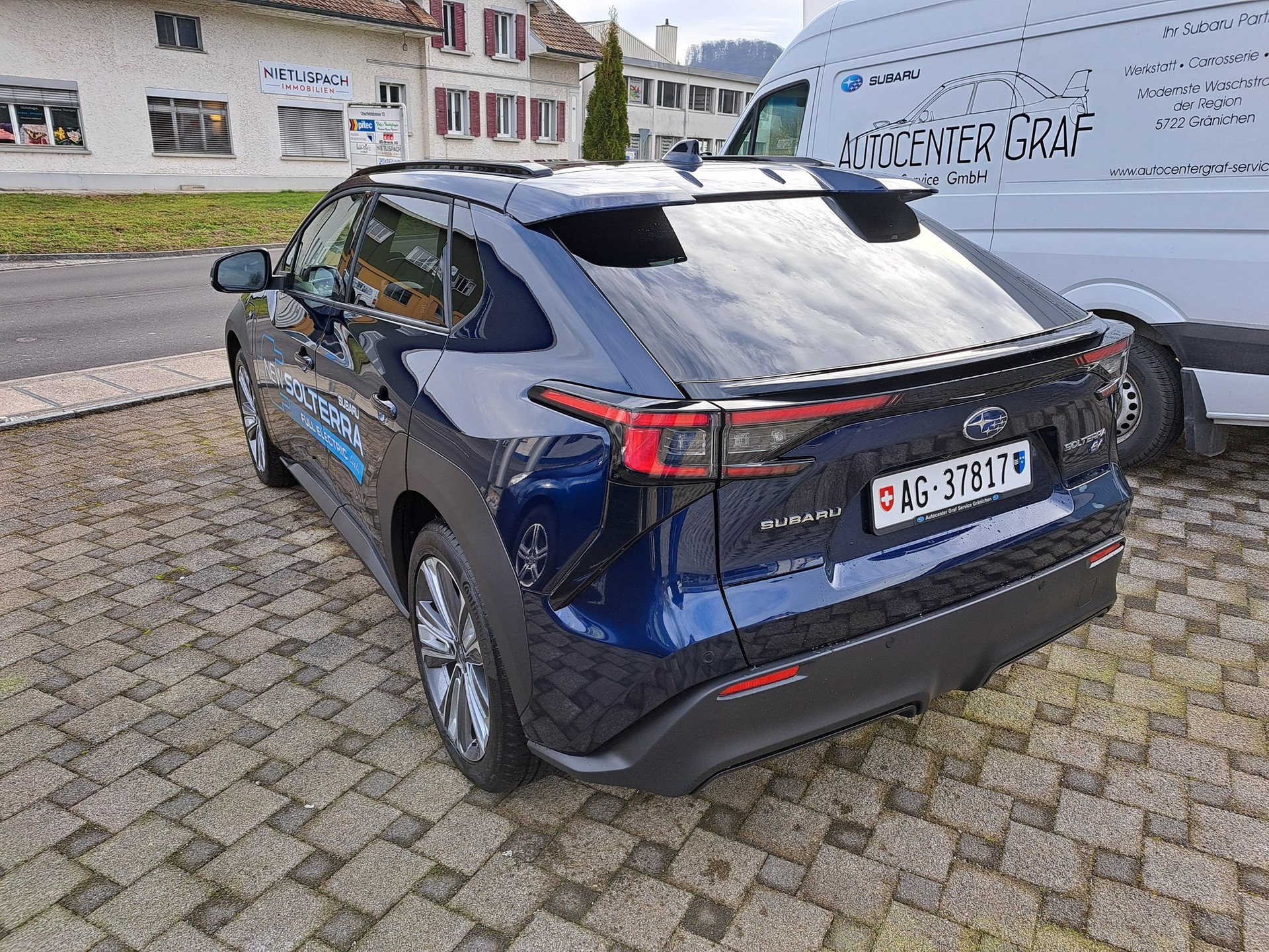 SUBARU Solterra eV Luxury 71,4kWh AWD-image-3
