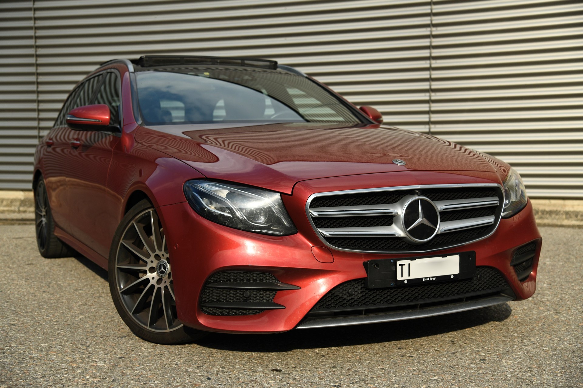 MERCEDES-BENZ E 200 AMG PREMIUM PLUS 9G-TRON-image-0